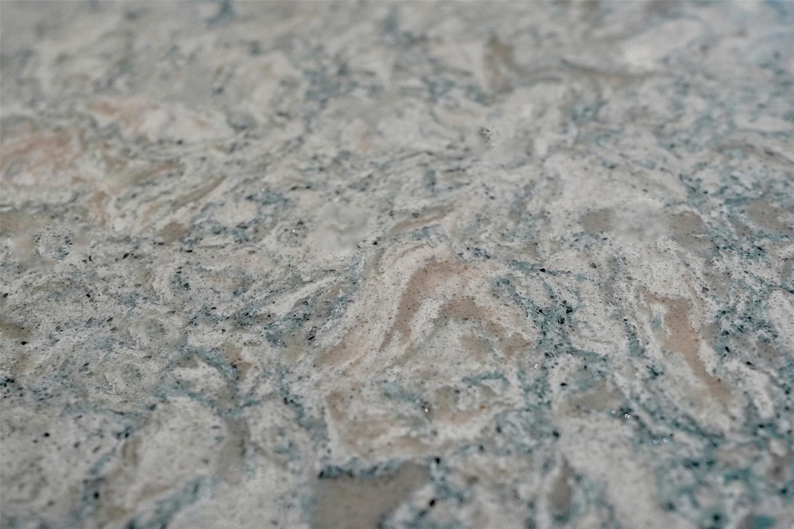 7811 E Upper Ridge Dr