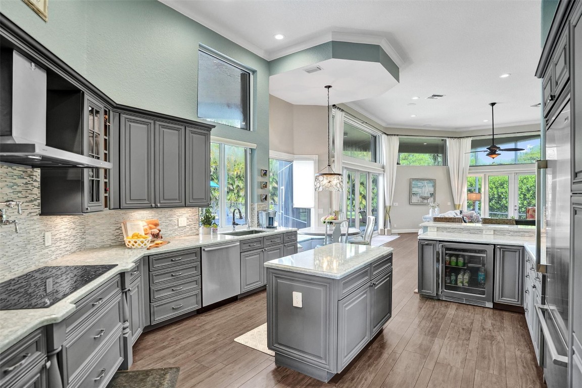 7811 E Upper Ridge Dr