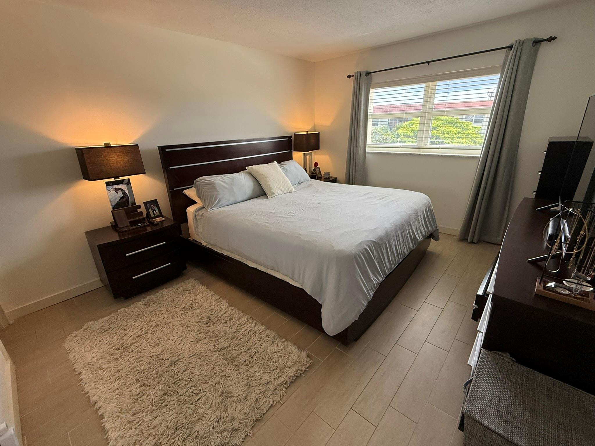 5300 NE 24th Ter 525c