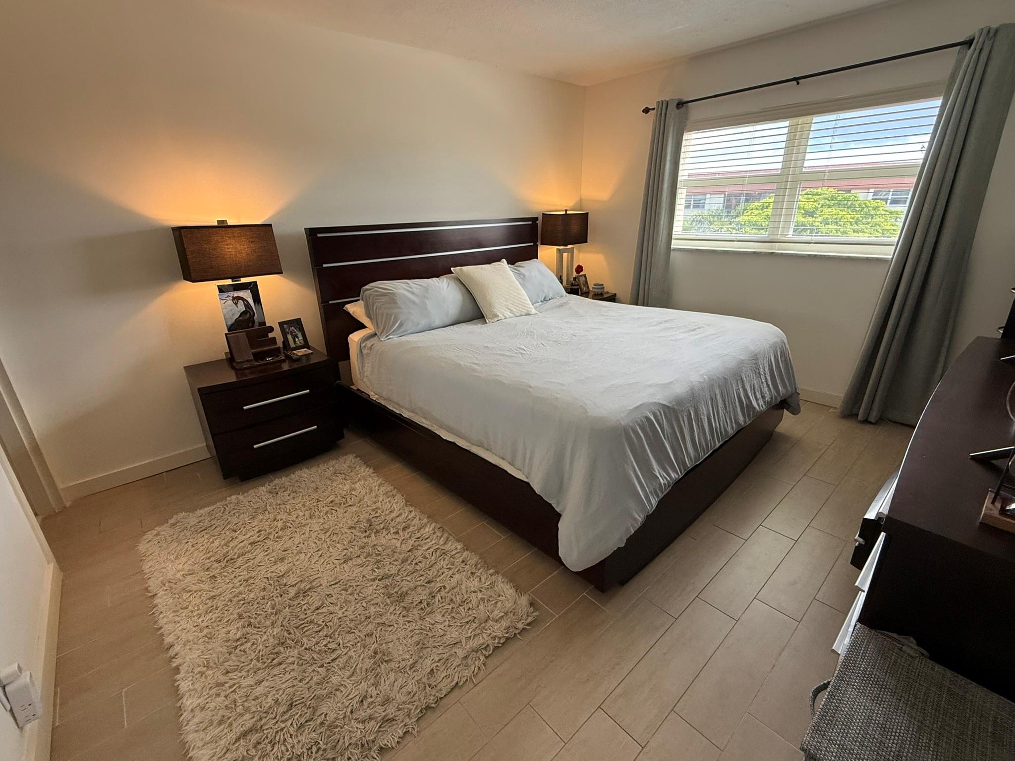 5300 NE 24th Ter 525c