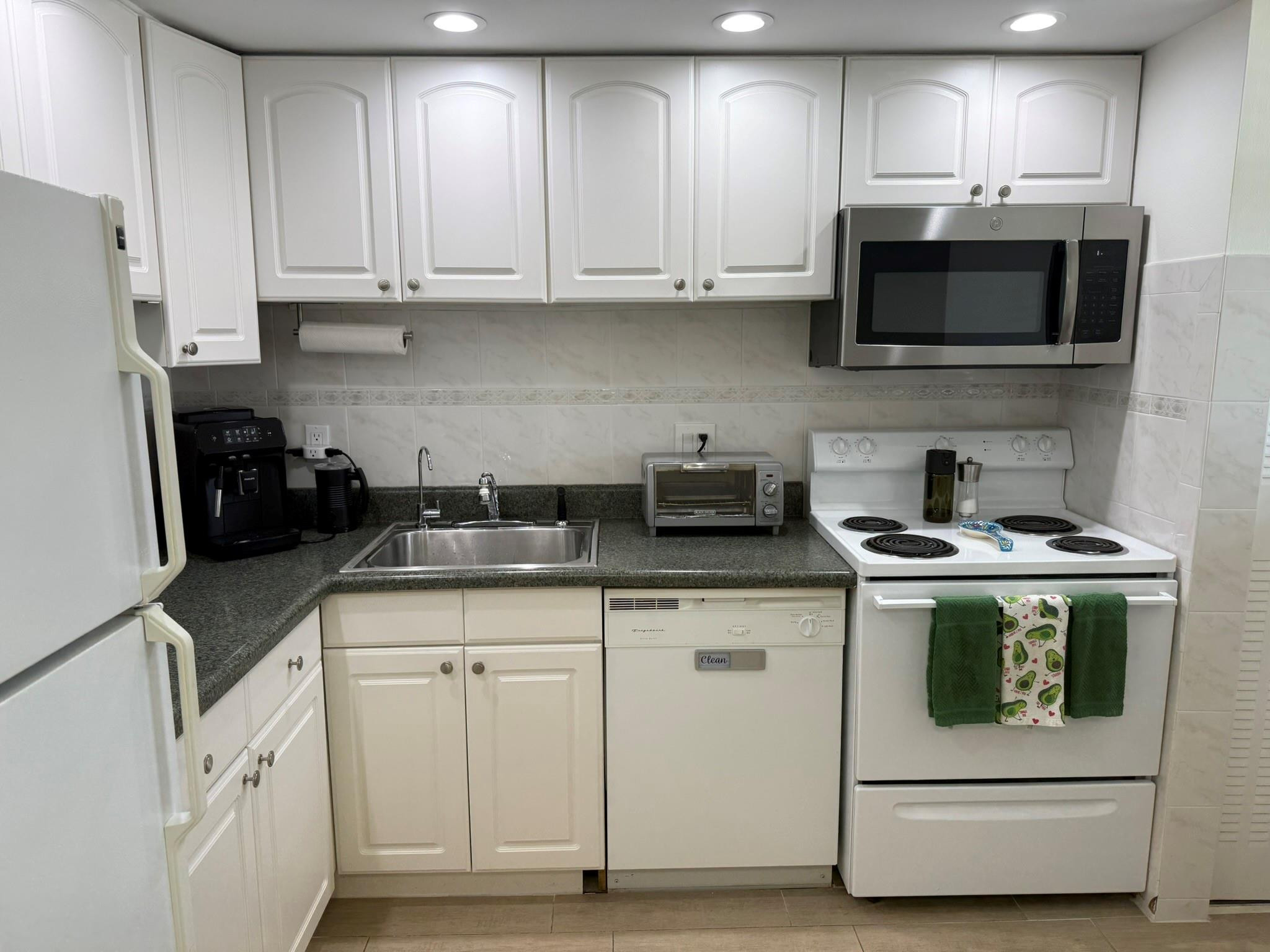 5300 NE 24th Ter 525c