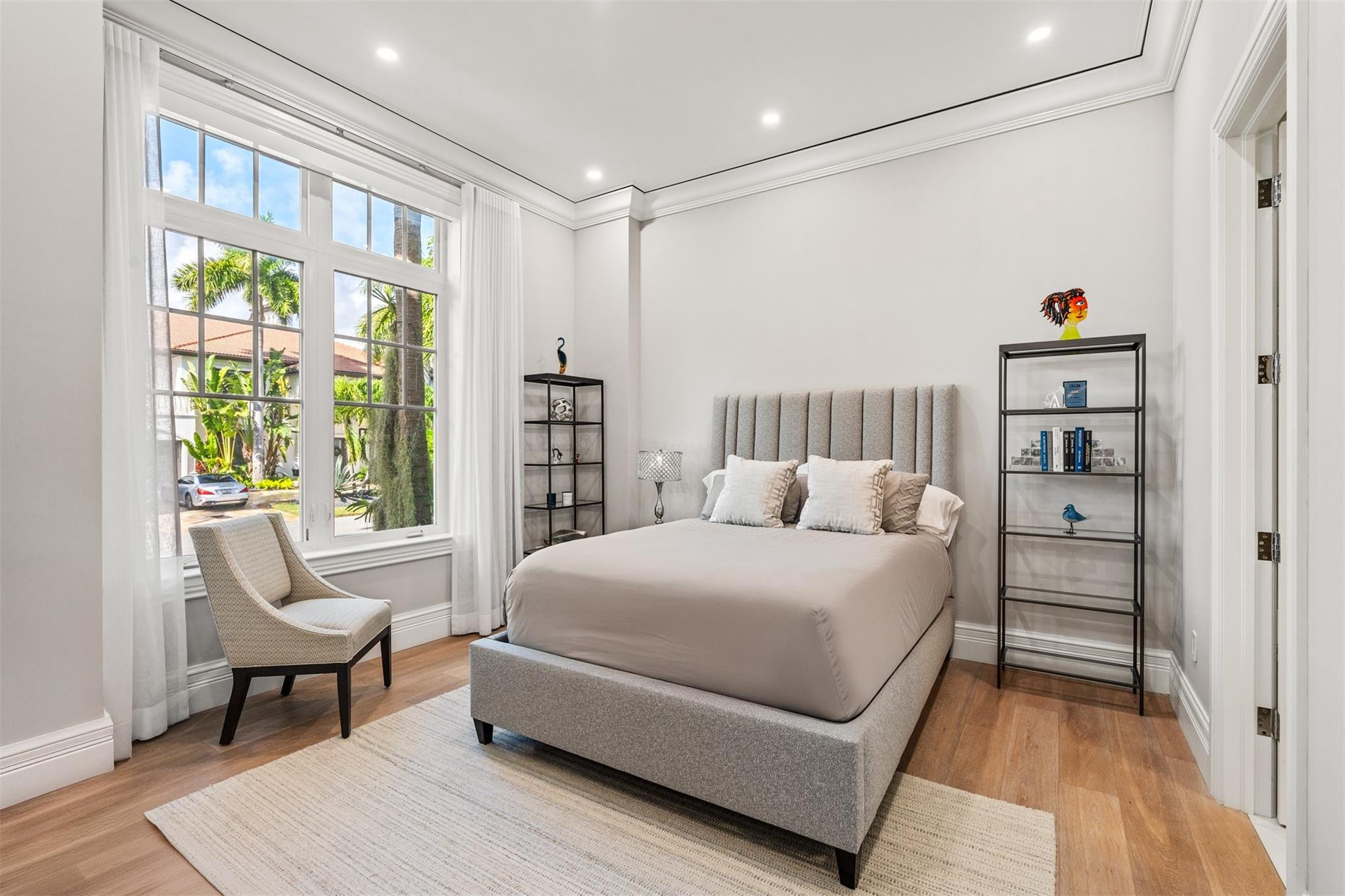400 Coral Way