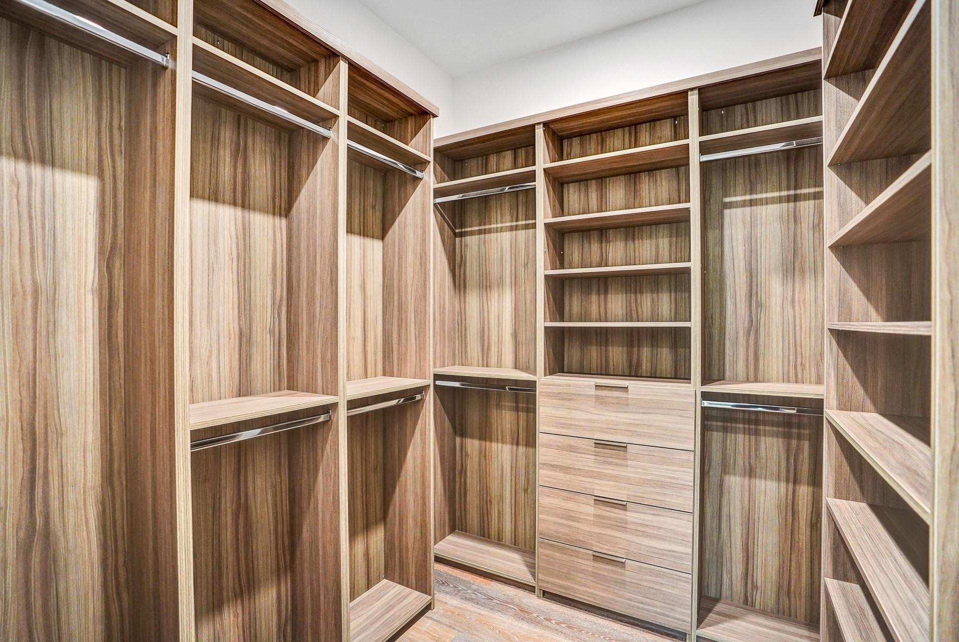 400 Coral Way