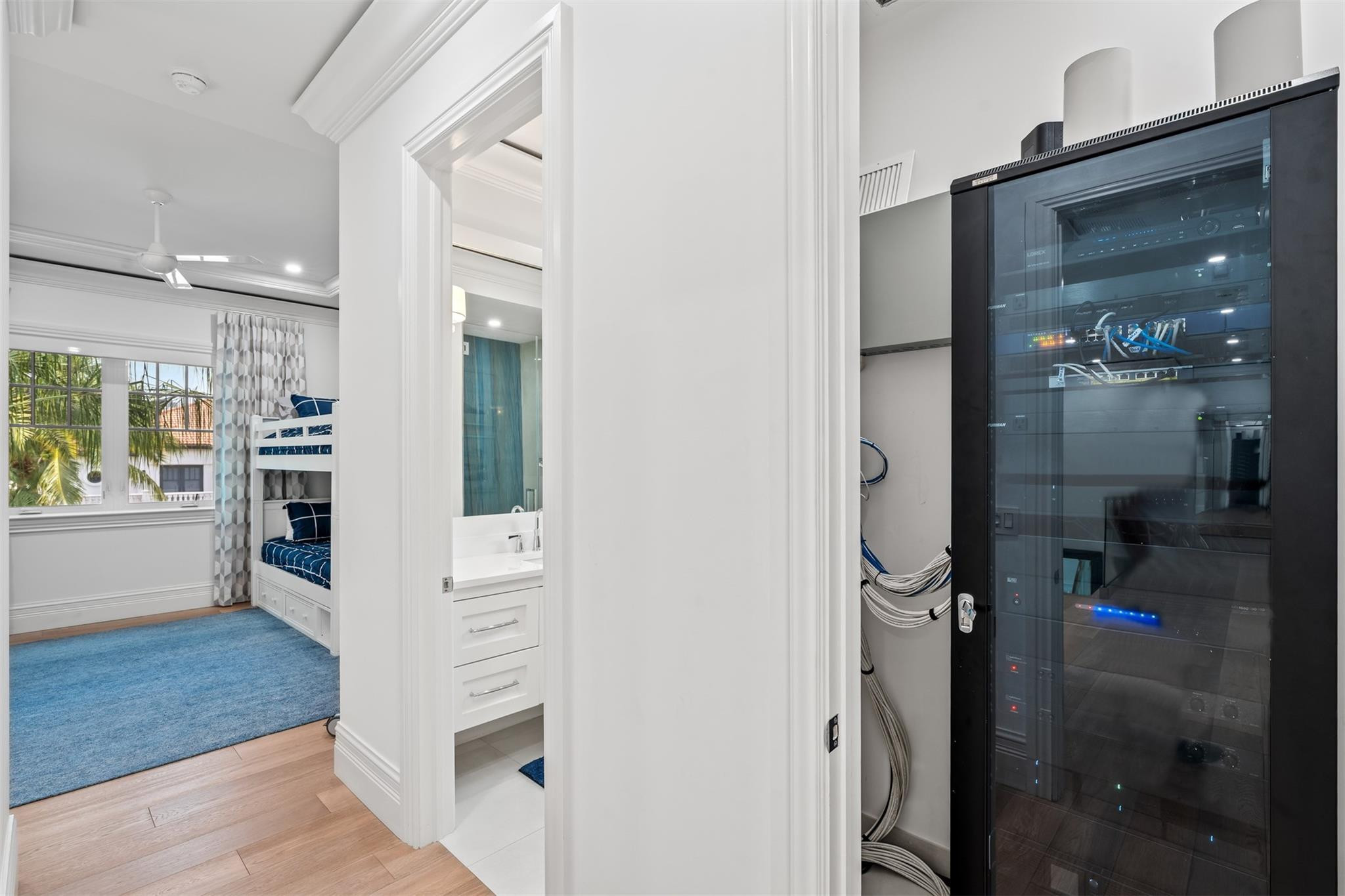 400 Coral Way