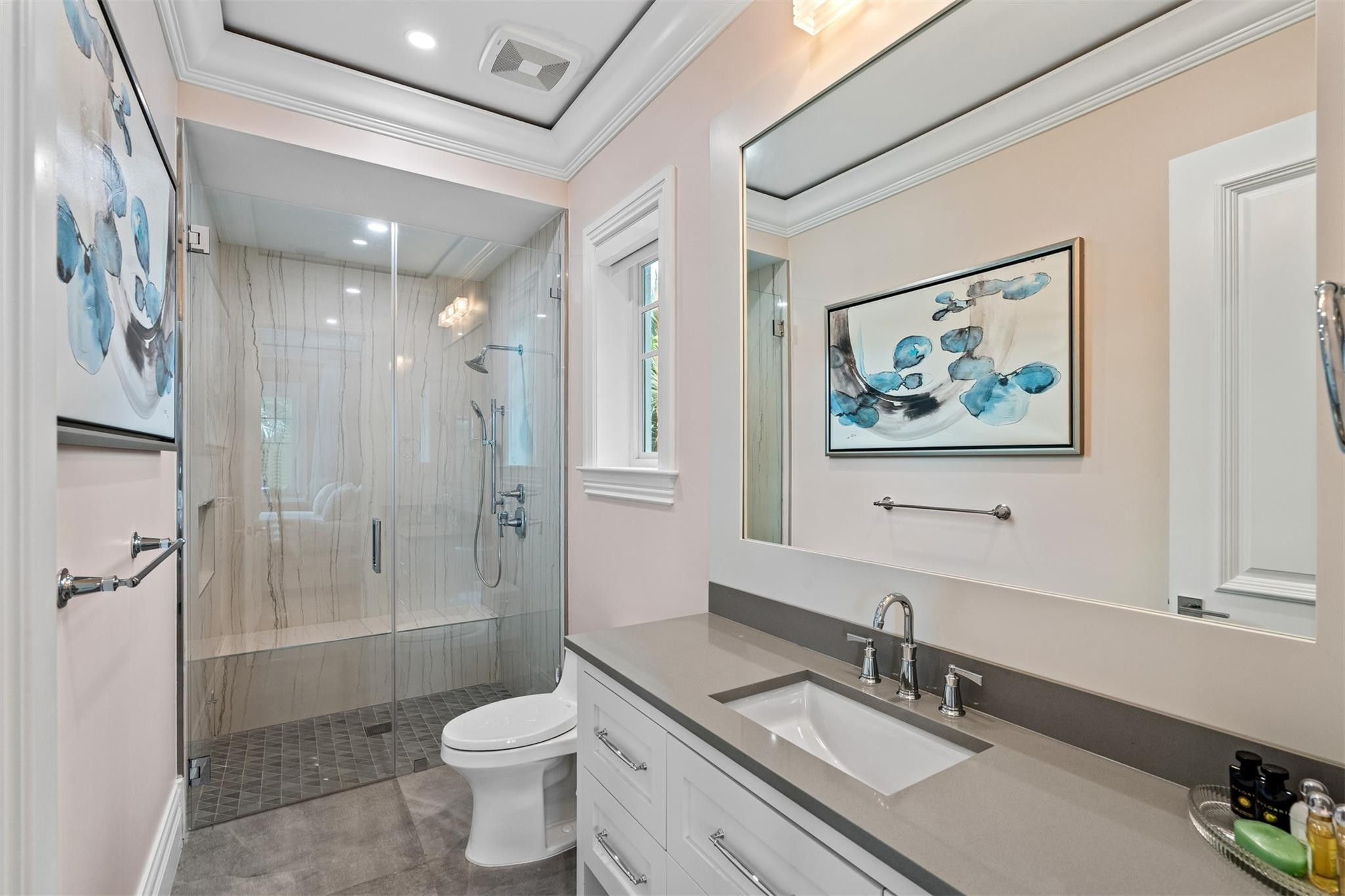400 Coral Way