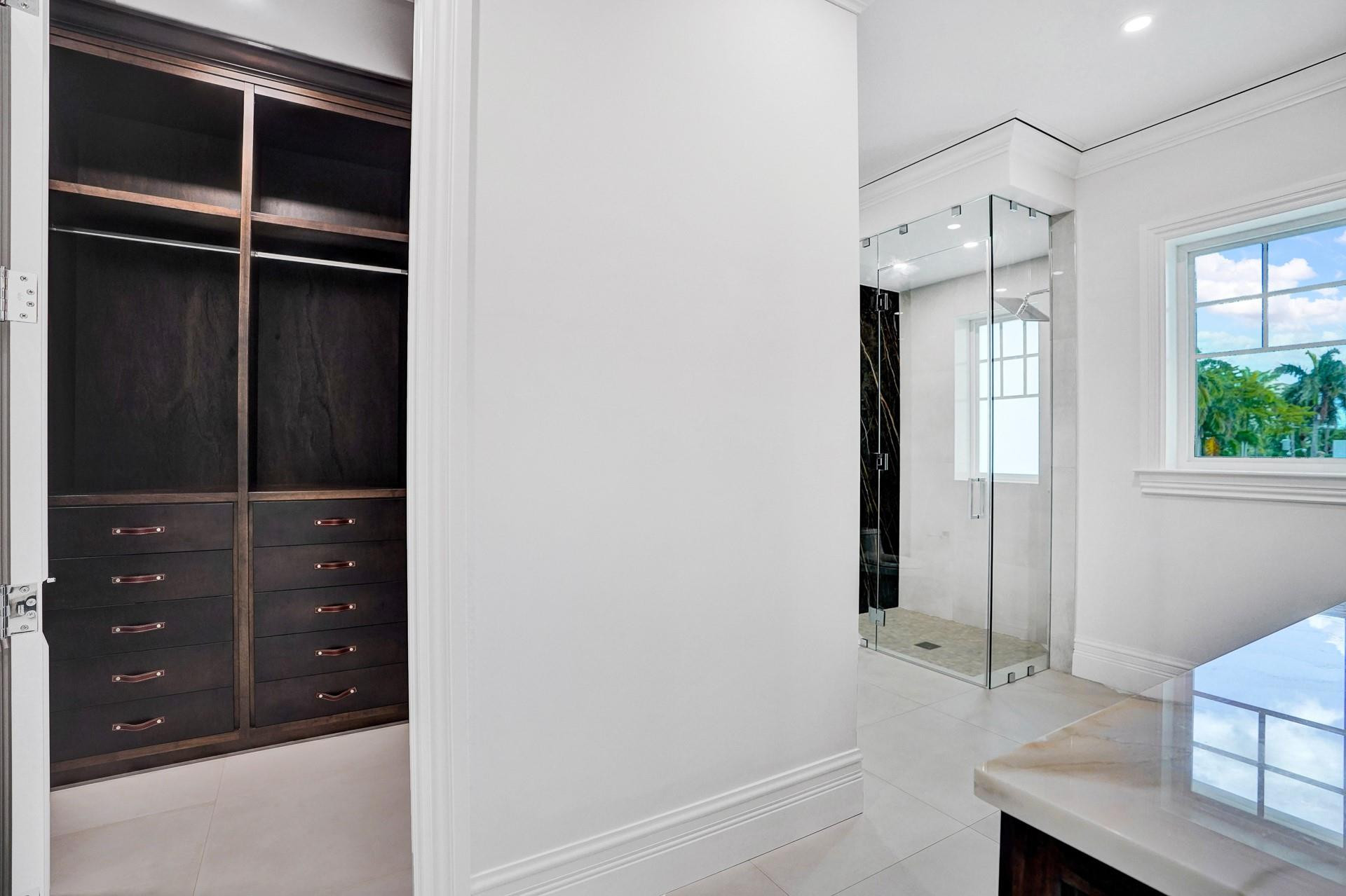 400 Coral Way
