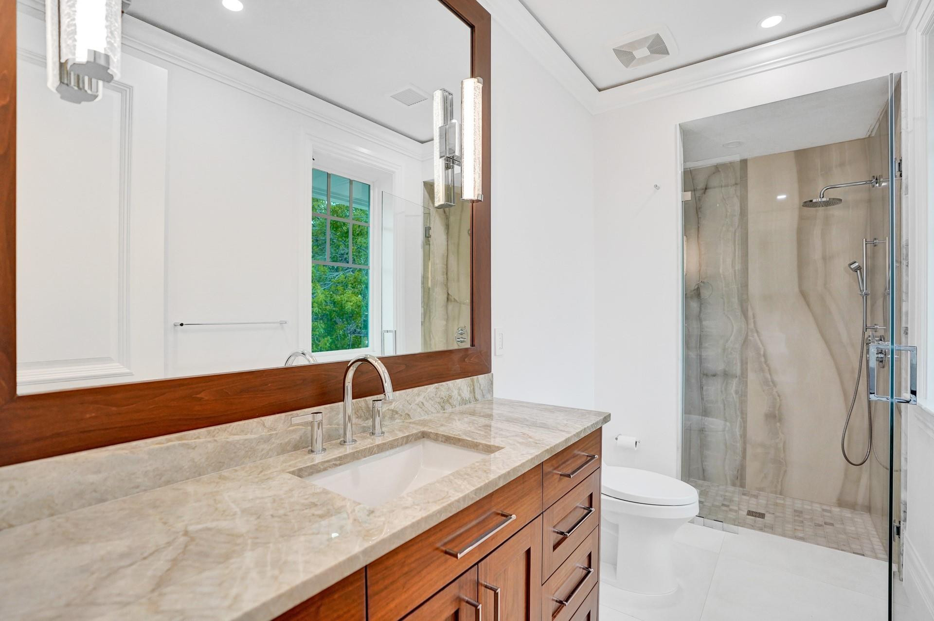 400 Coral Way