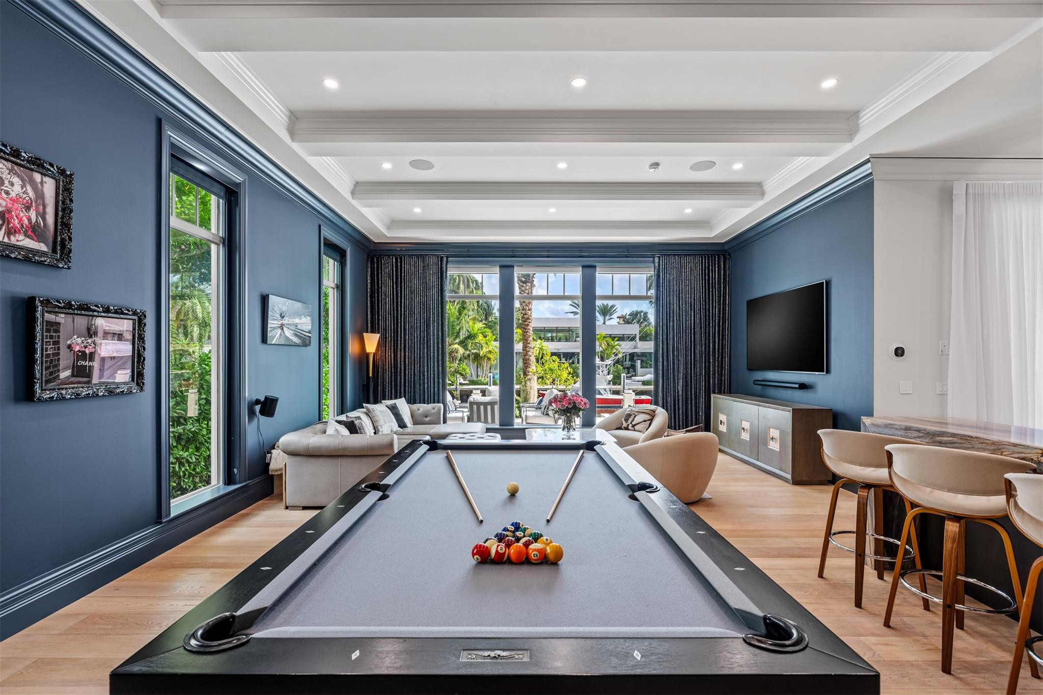 400 Coral Way