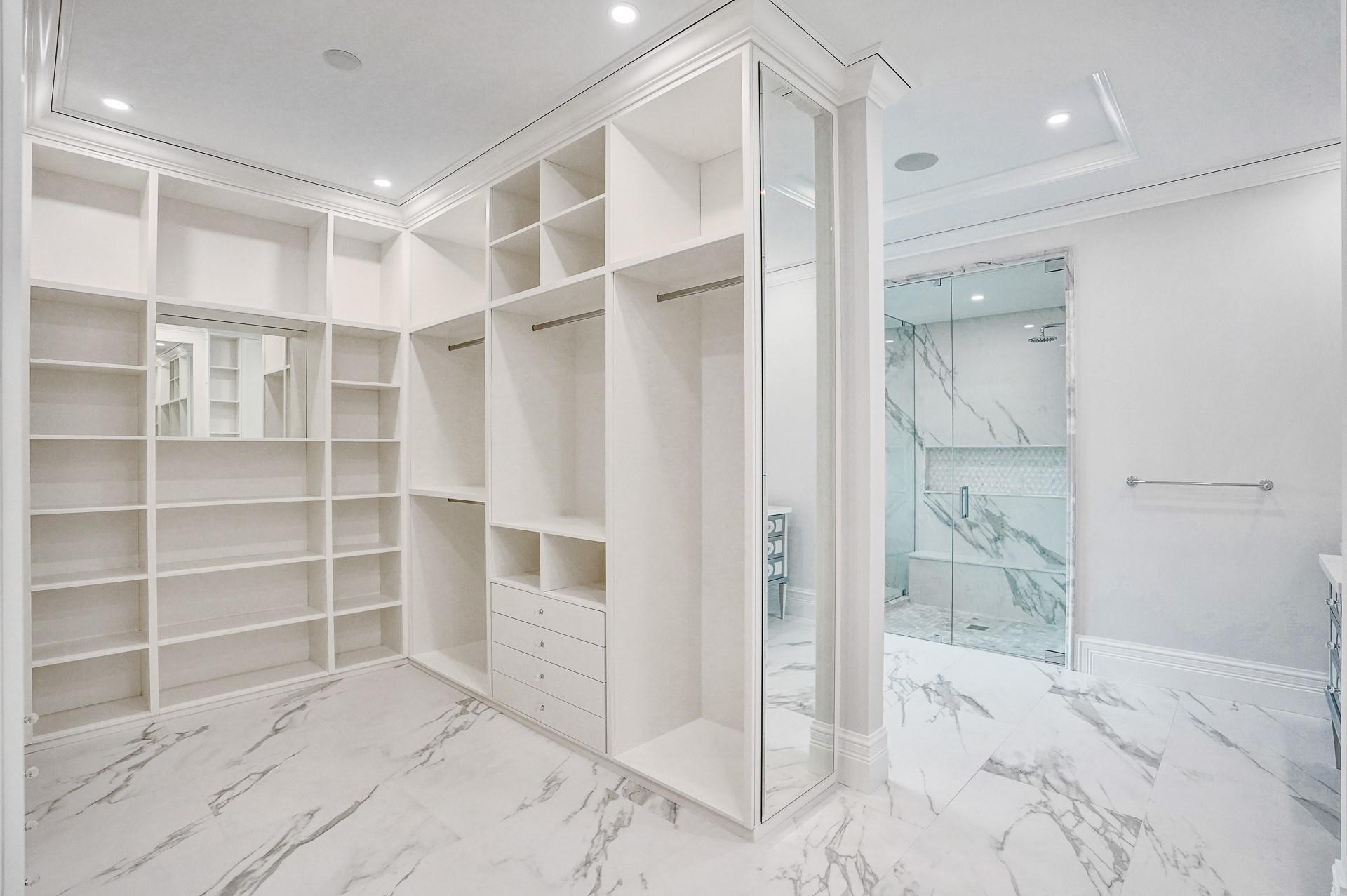 400 Coral Way