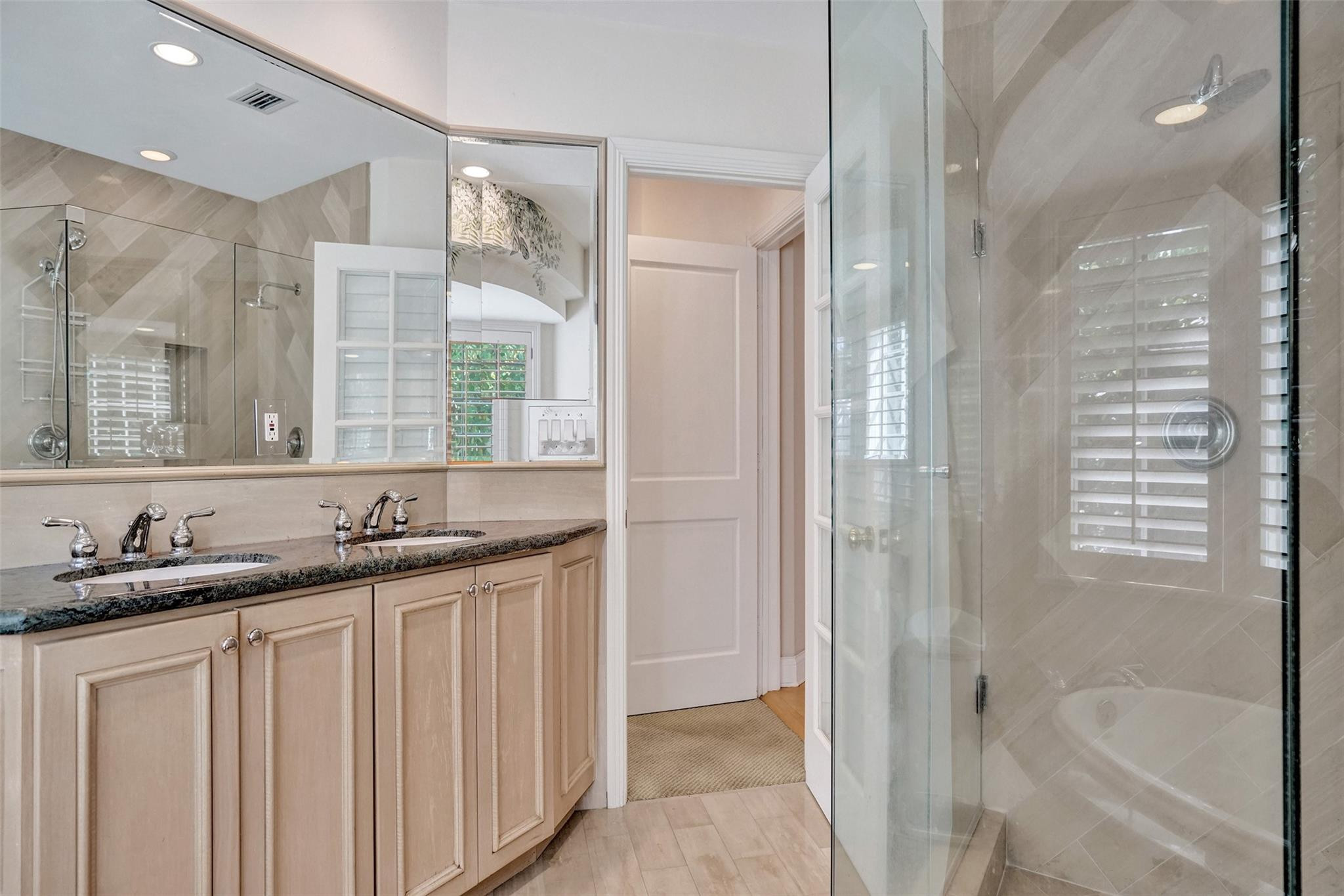 7 Saranac Road, Sea Ranch Lakes