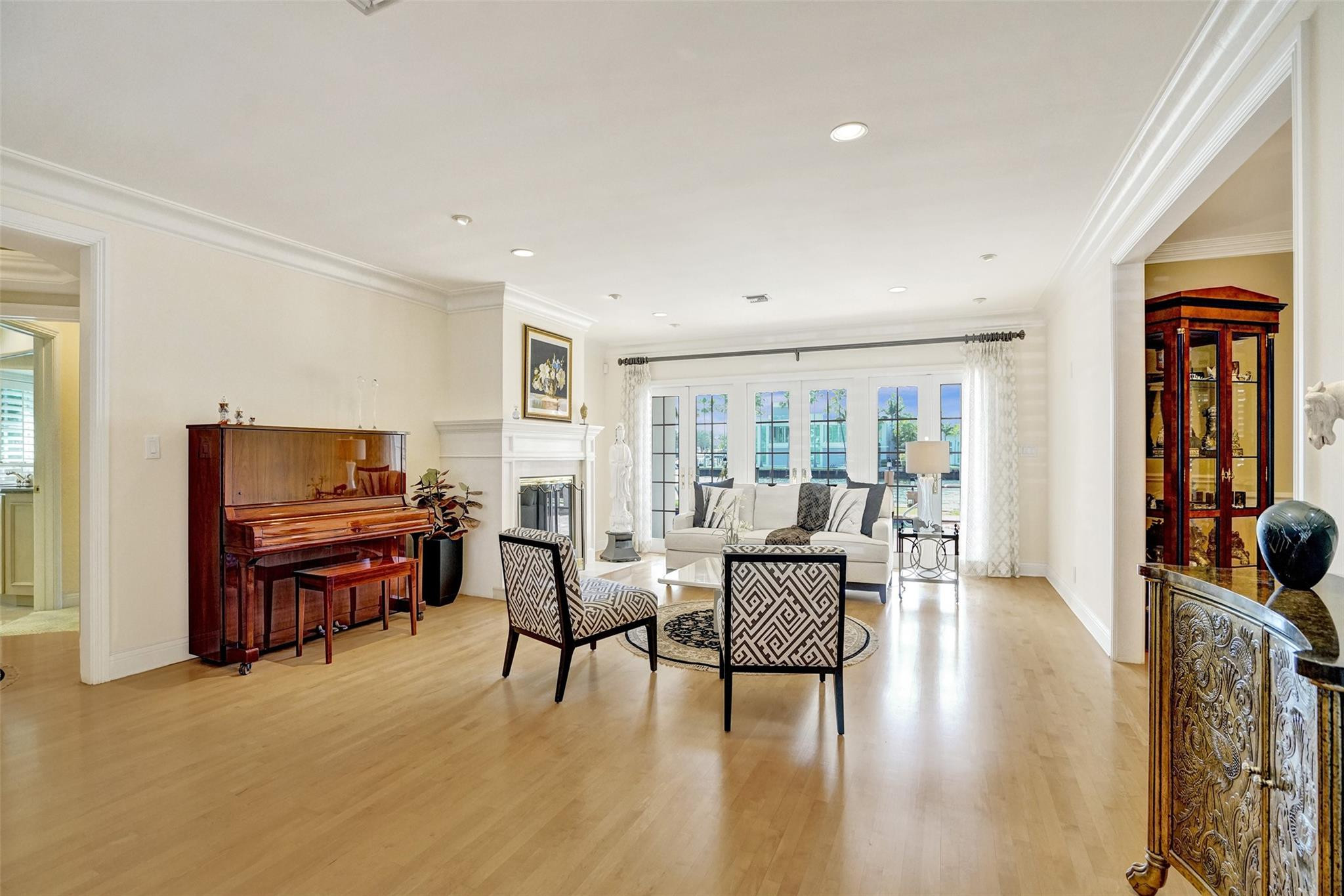 7 Saranac Road, Sea Ranch Lakes