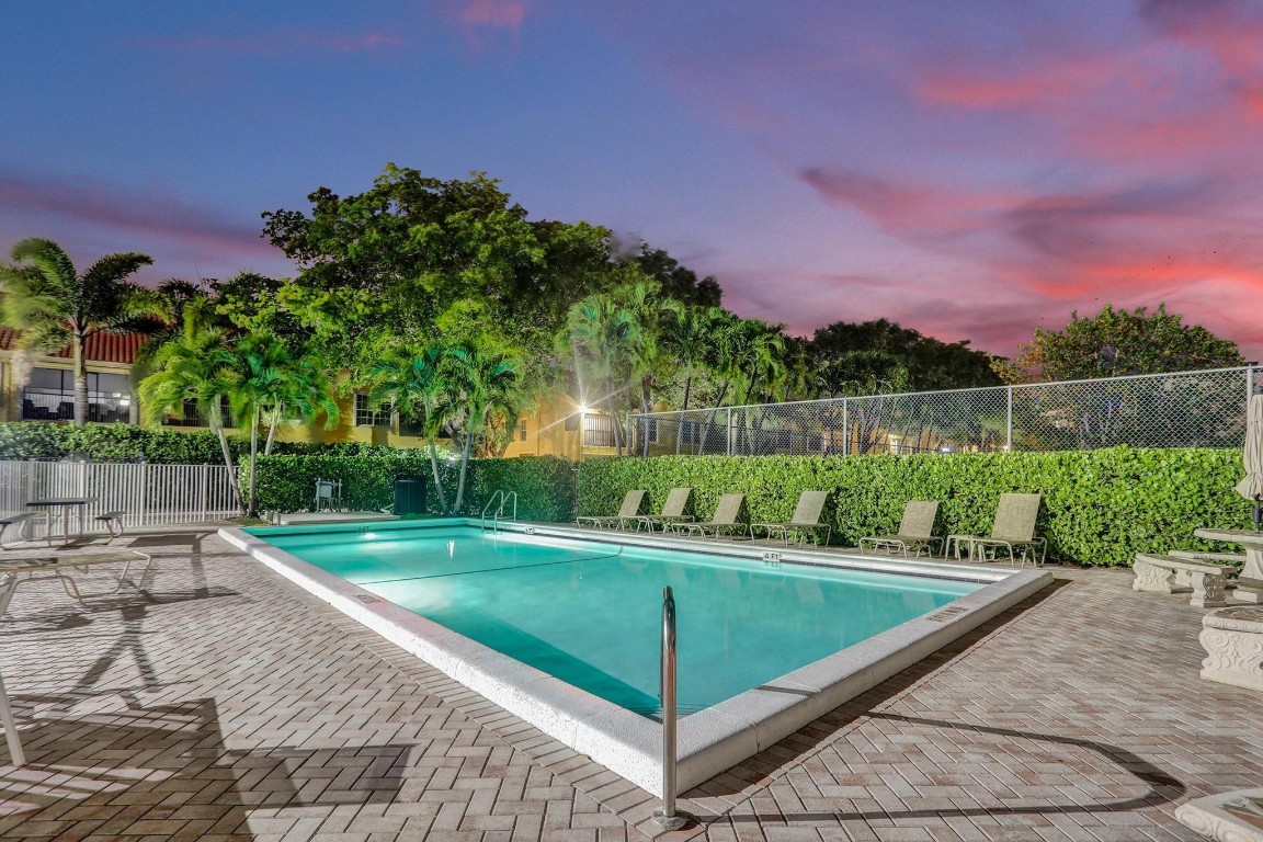 5555 N Ocean Boulevard 86, Lauderdale-By-The-Sea Unit: 86