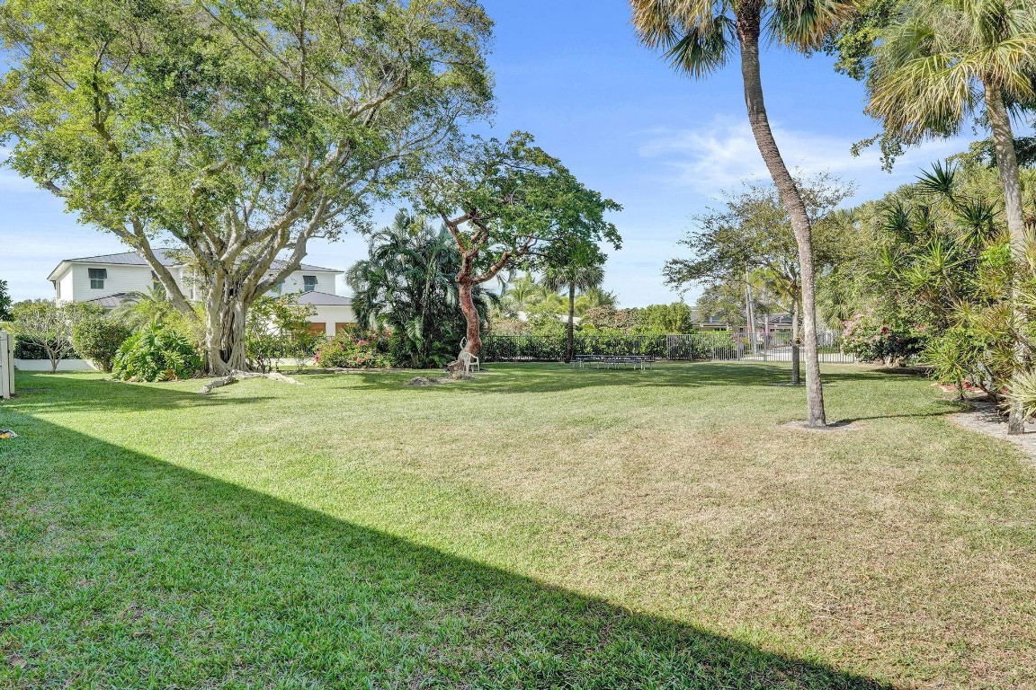 5555 N Ocean Boulevard 86, Lauderdale-By-The-Sea Unit: 86