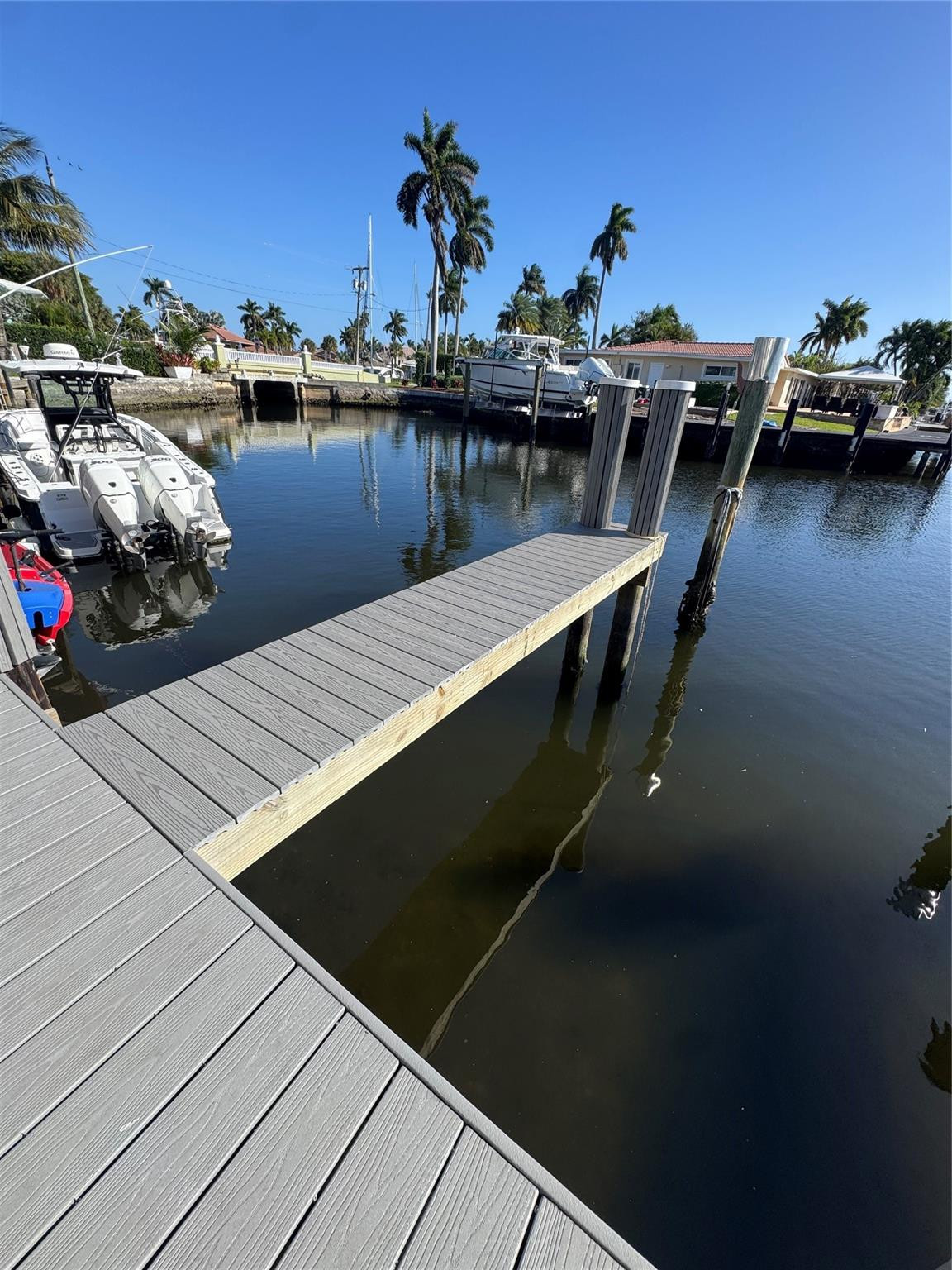 840 SE 22nd Avenue Pompano Beach Fl Us 33062 F10548903