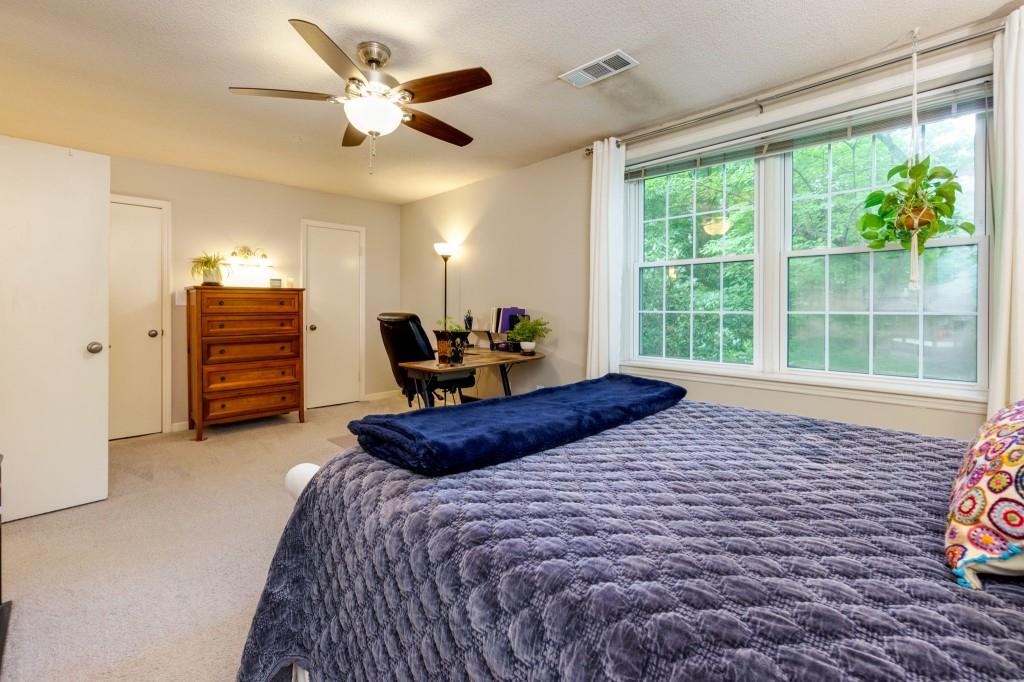 2345 Northlake Court NE