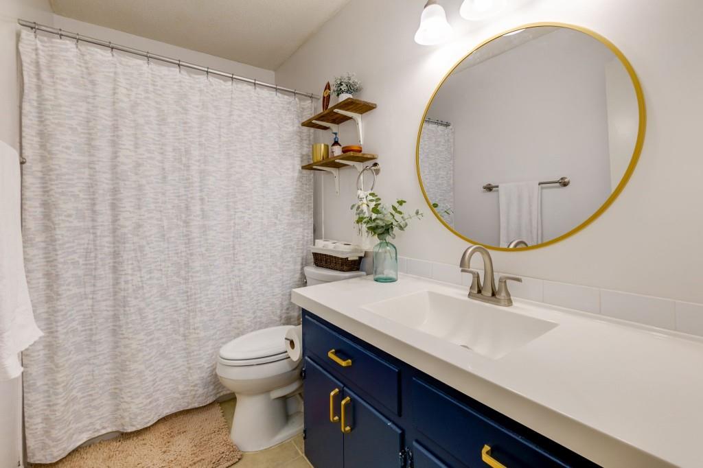 2345 Northlake Court NE