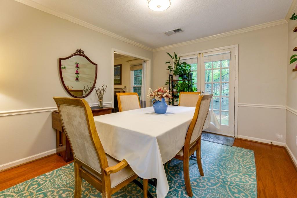 2345 Northlake Court NE