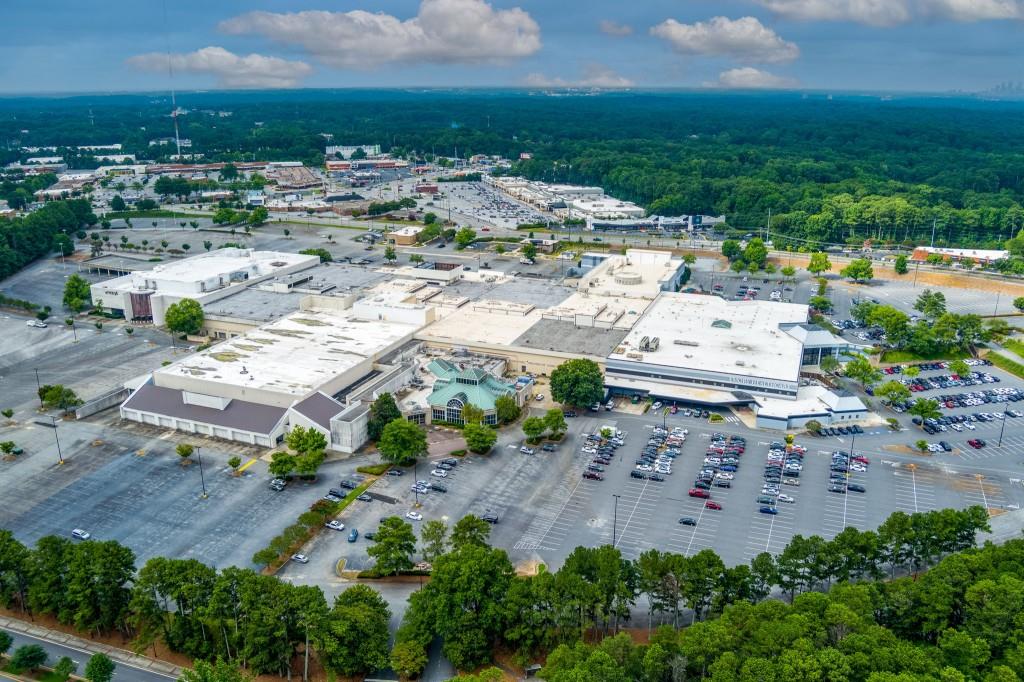 2345 Northlake Court NE