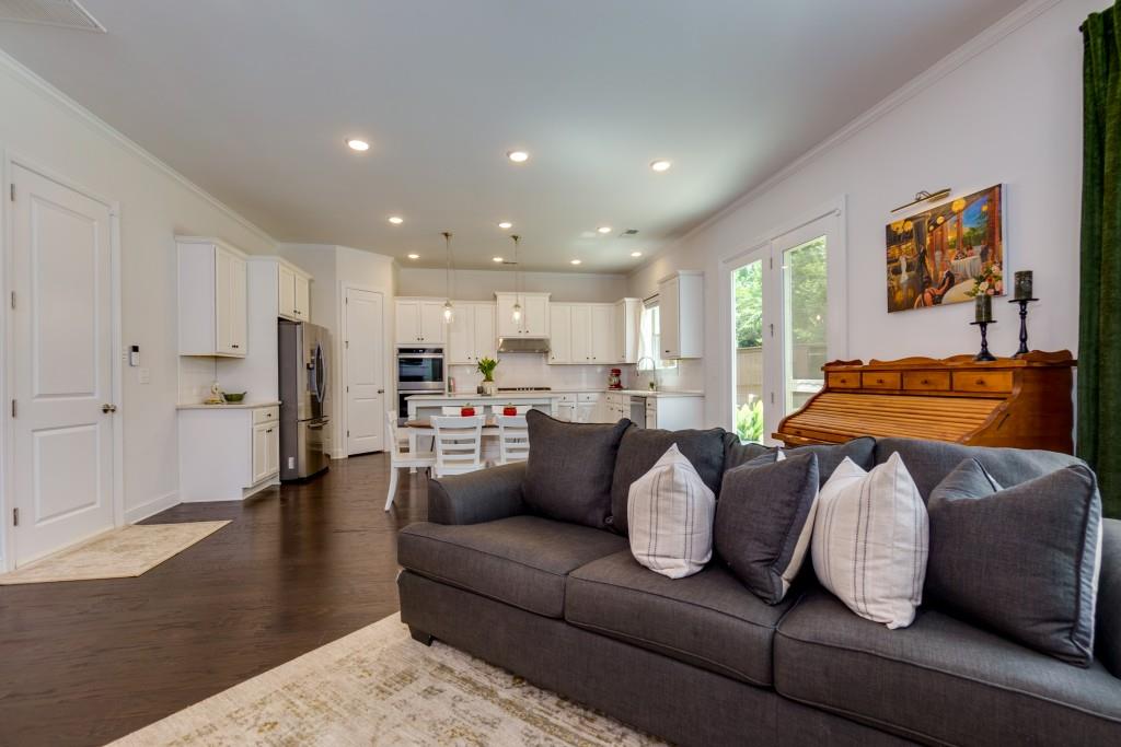 649 Avondale Creek Drive