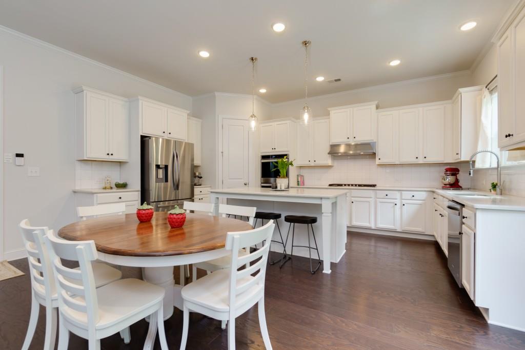 649 Avondale Creek Drive