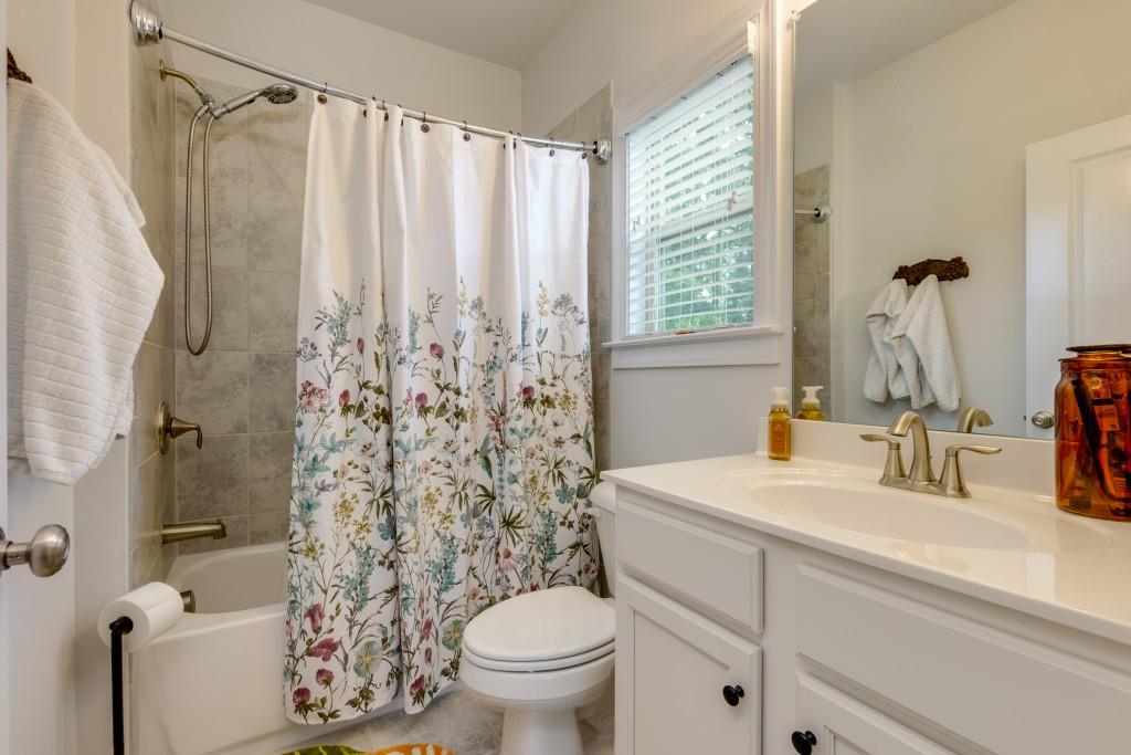 649 Avondale Creek Drive