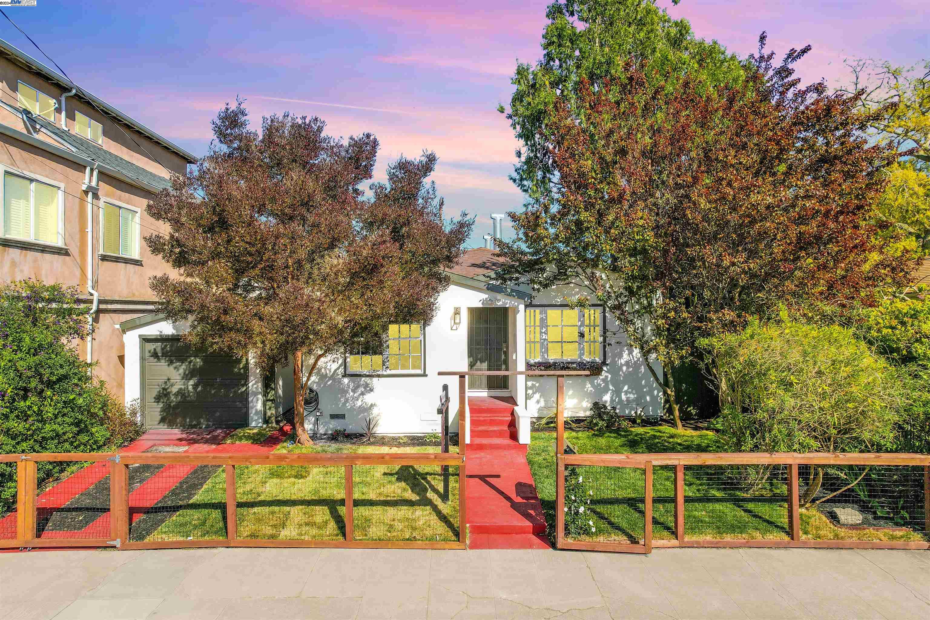 1413 Neilson St