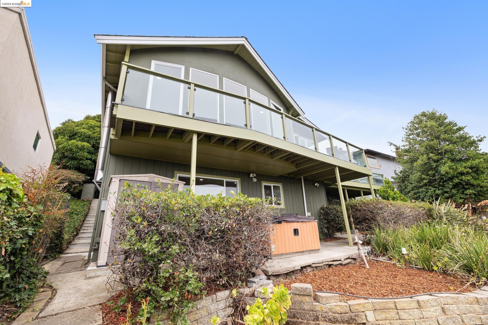 1307 Contra Costa Dr