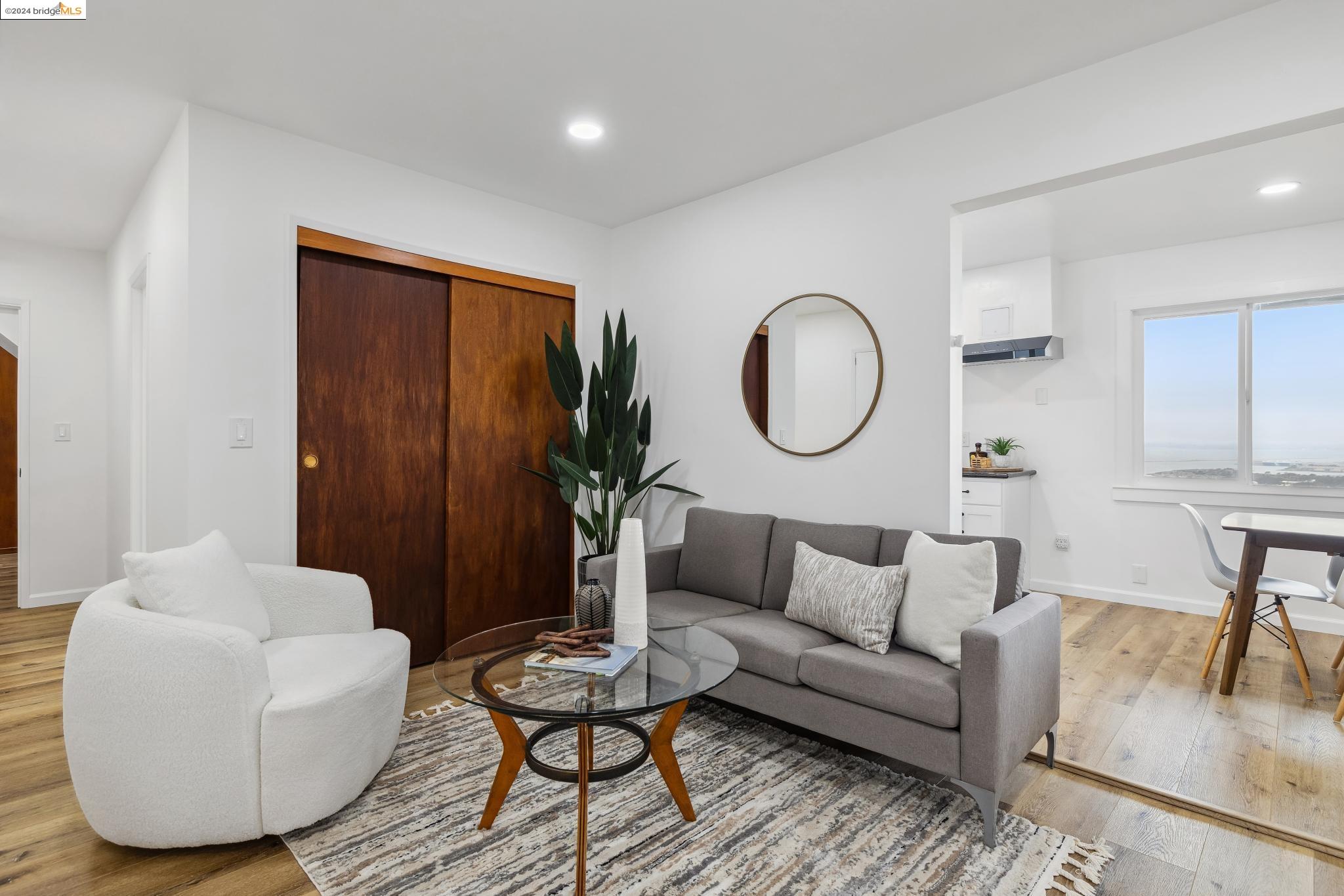 1307 Contra Costa Dr