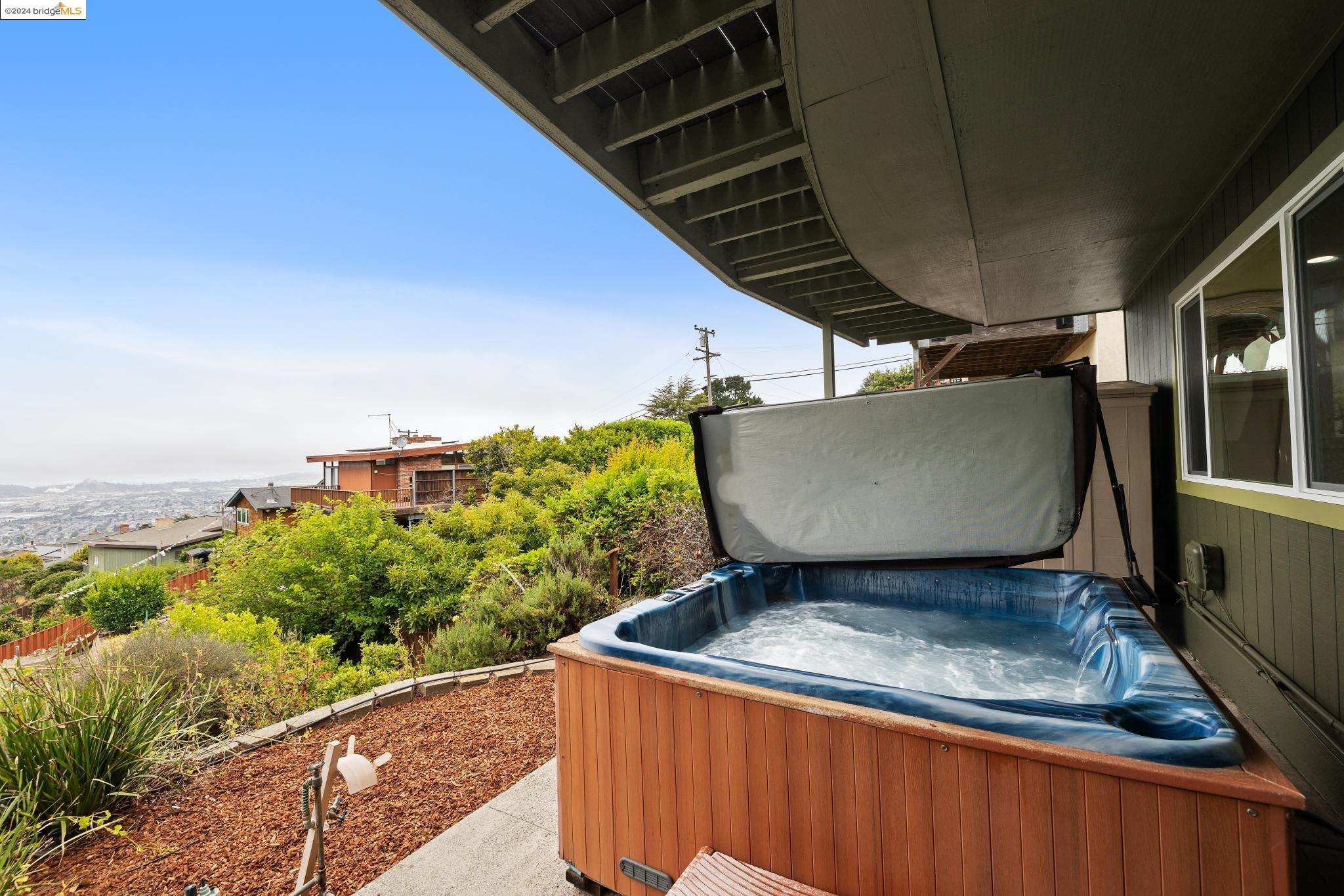 1307 Contra Costa Dr