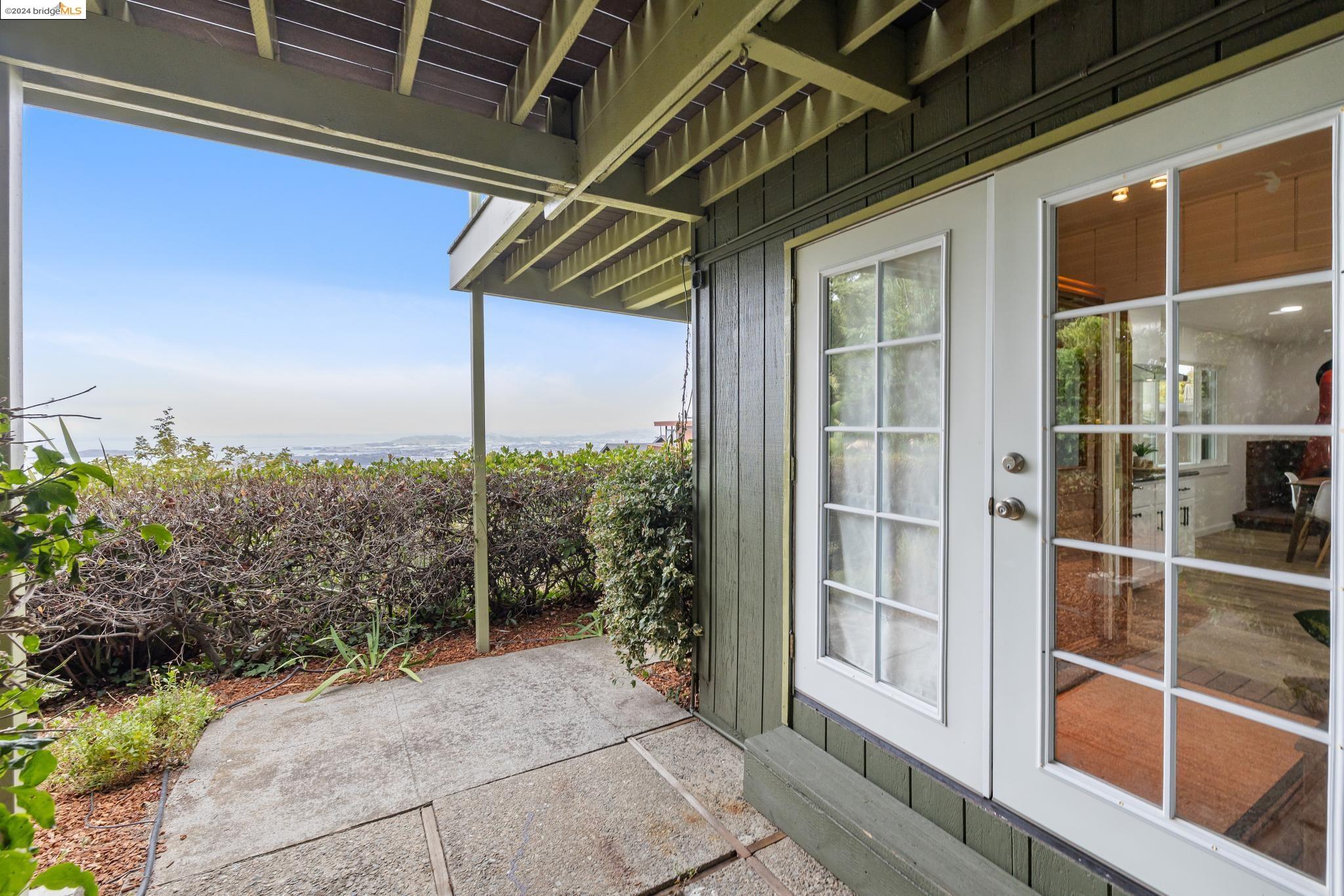 1307 Contra Costa Dr