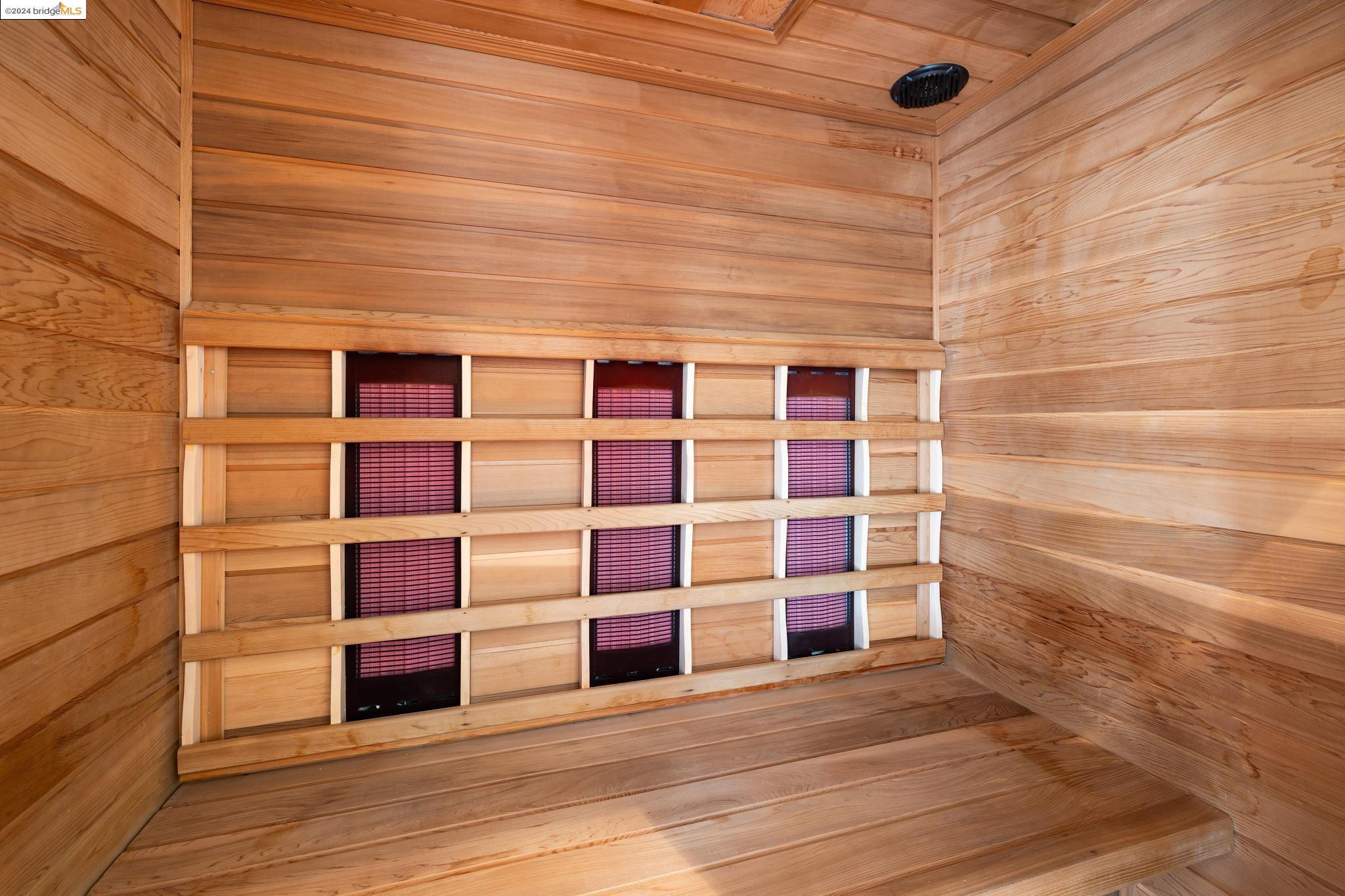 1307 Contra Costa Dr