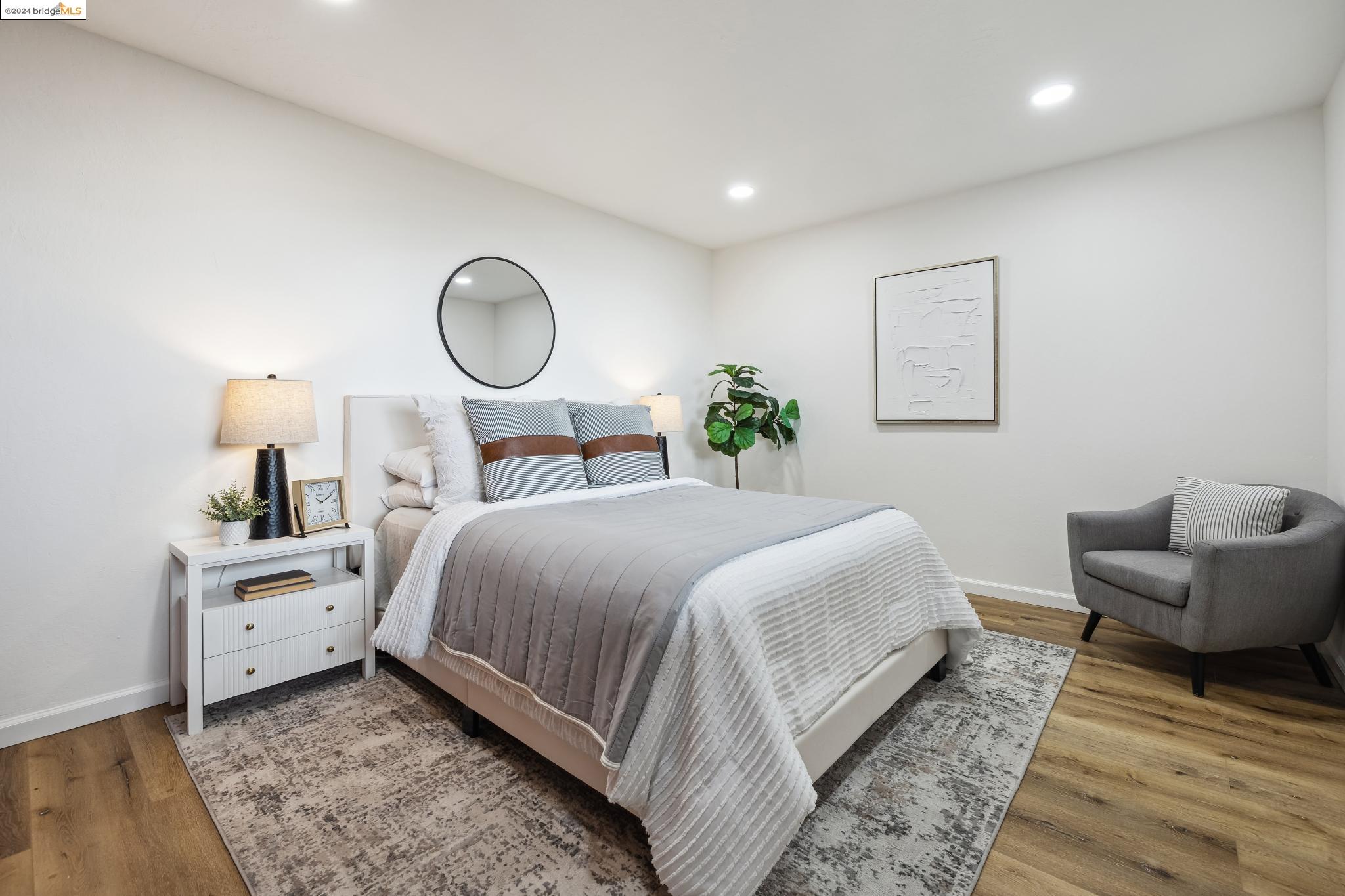 1307 Contra Costa Dr