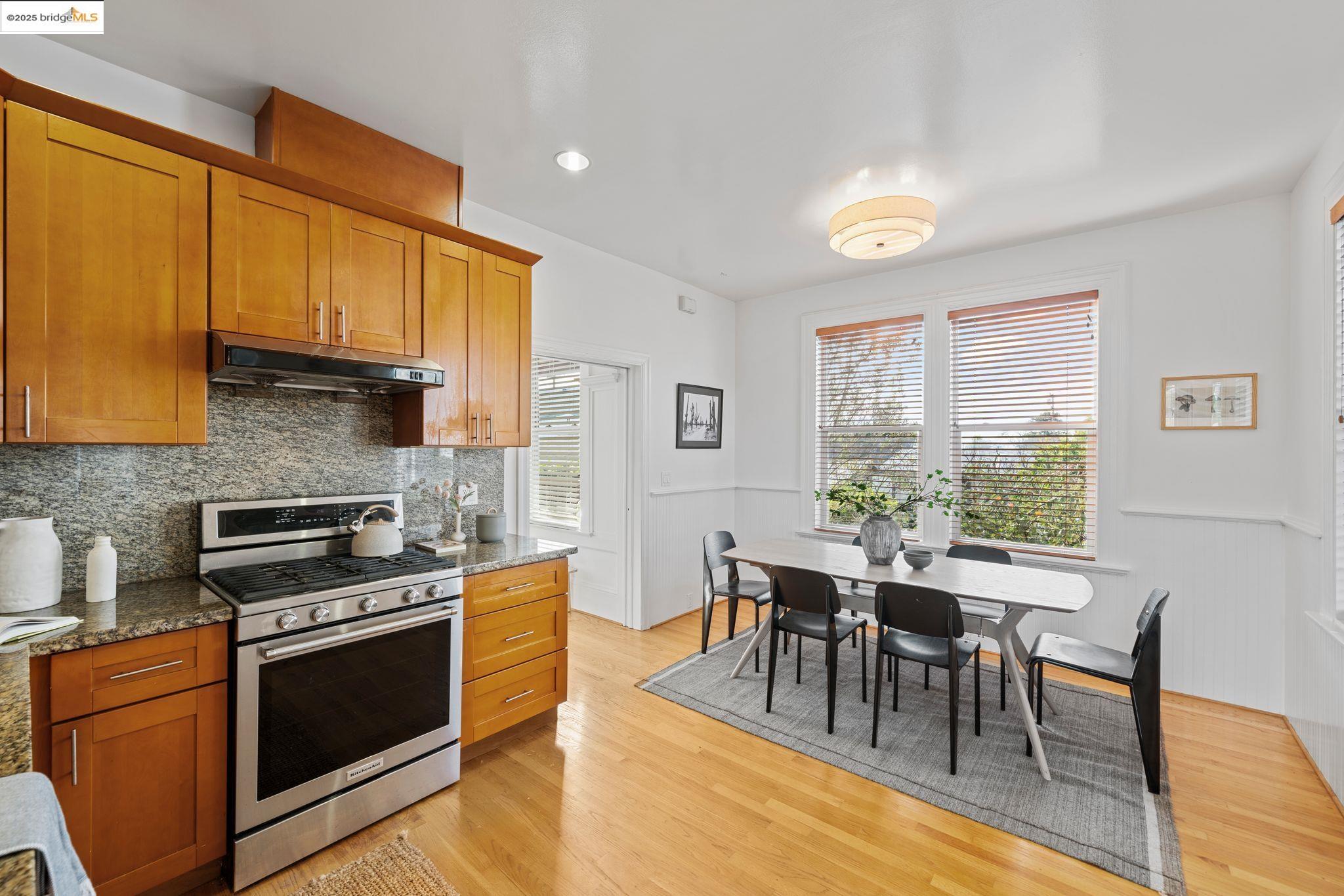 1527 Virginia Street