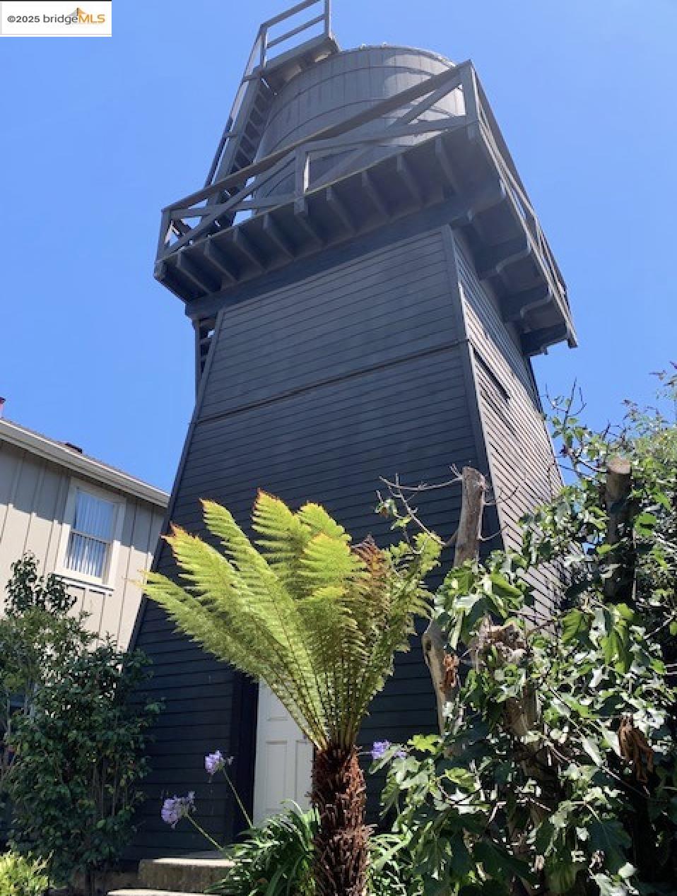 800 Delaware St # 1807