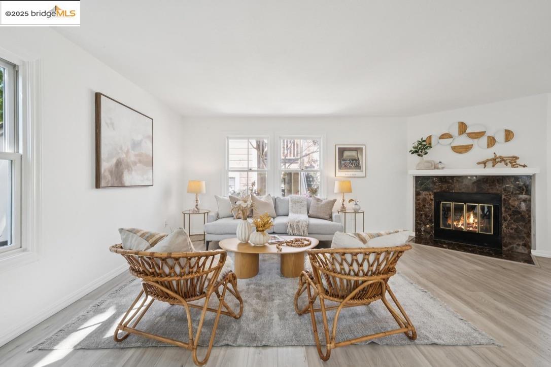 800 Delaware St # 1807