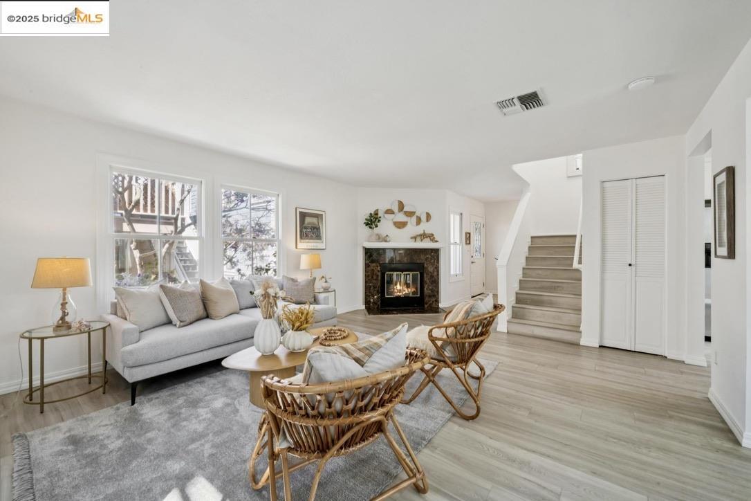 800 Delaware St # 1807