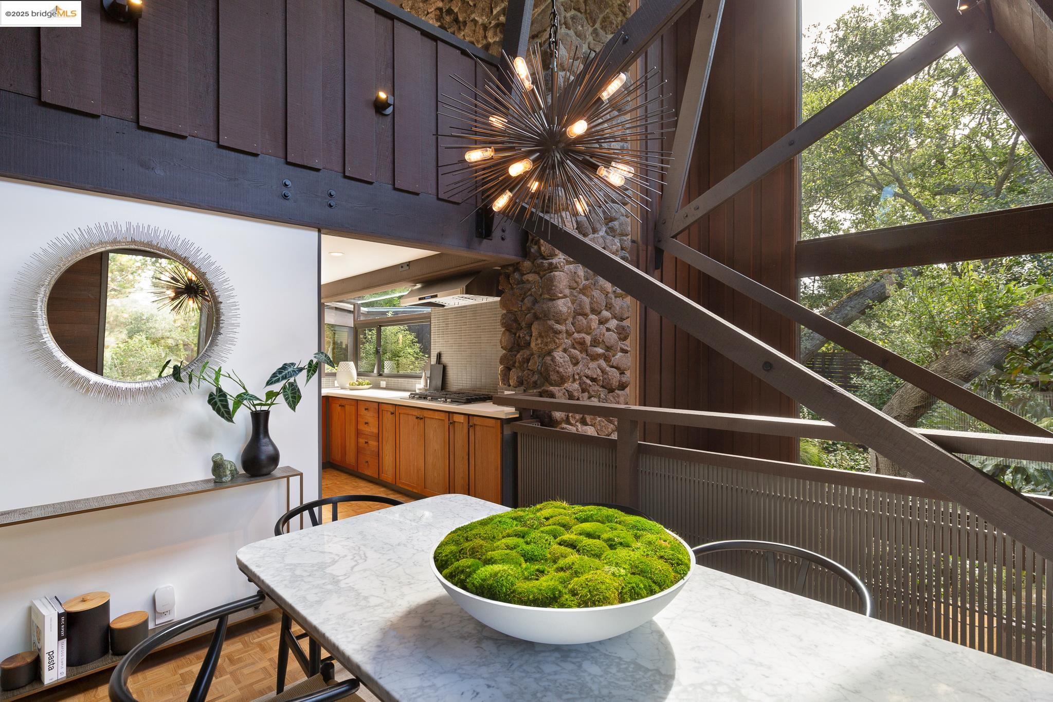 252 The Uplands, Berkeley