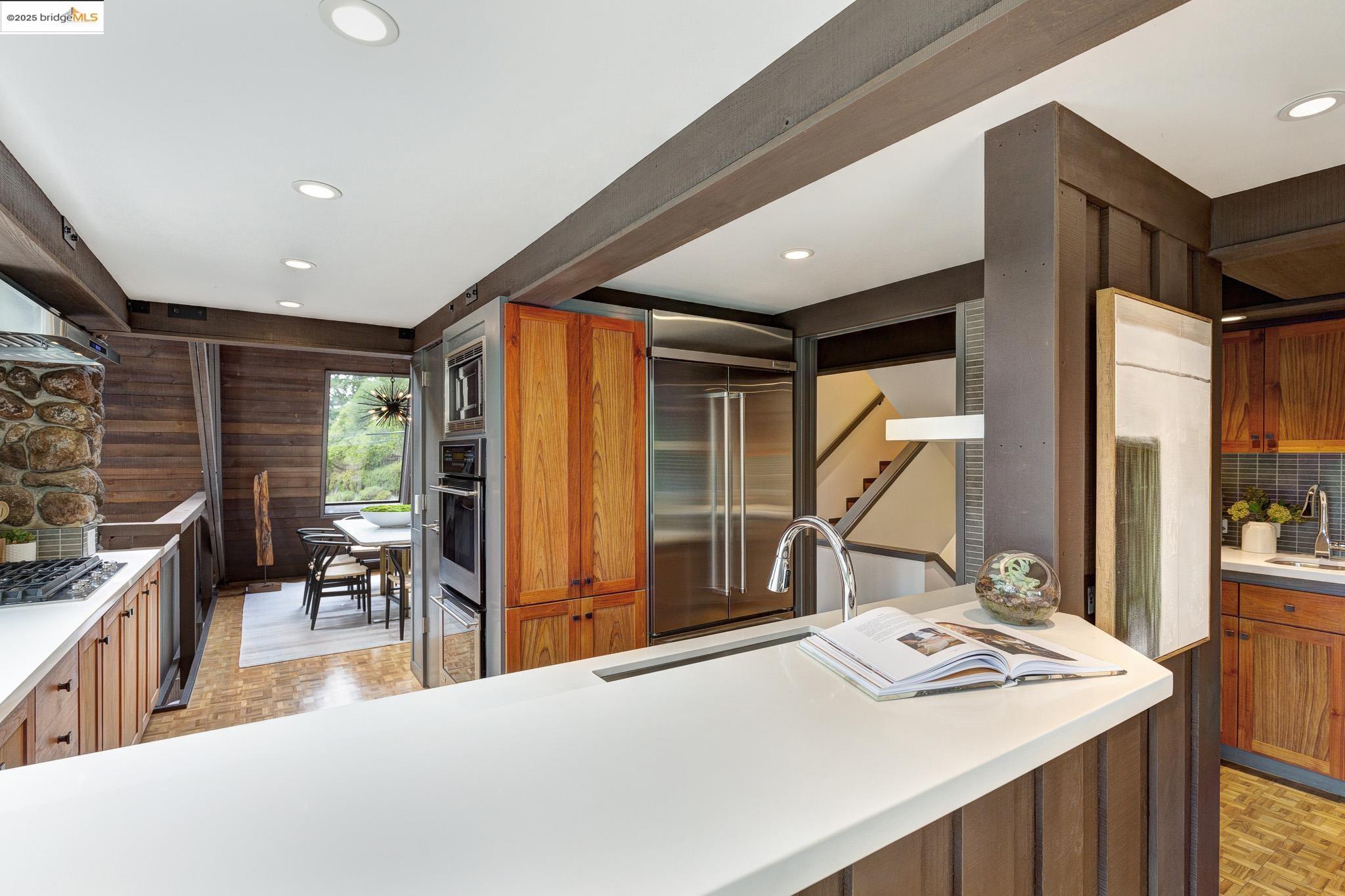 252 The Uplands, Berkeley