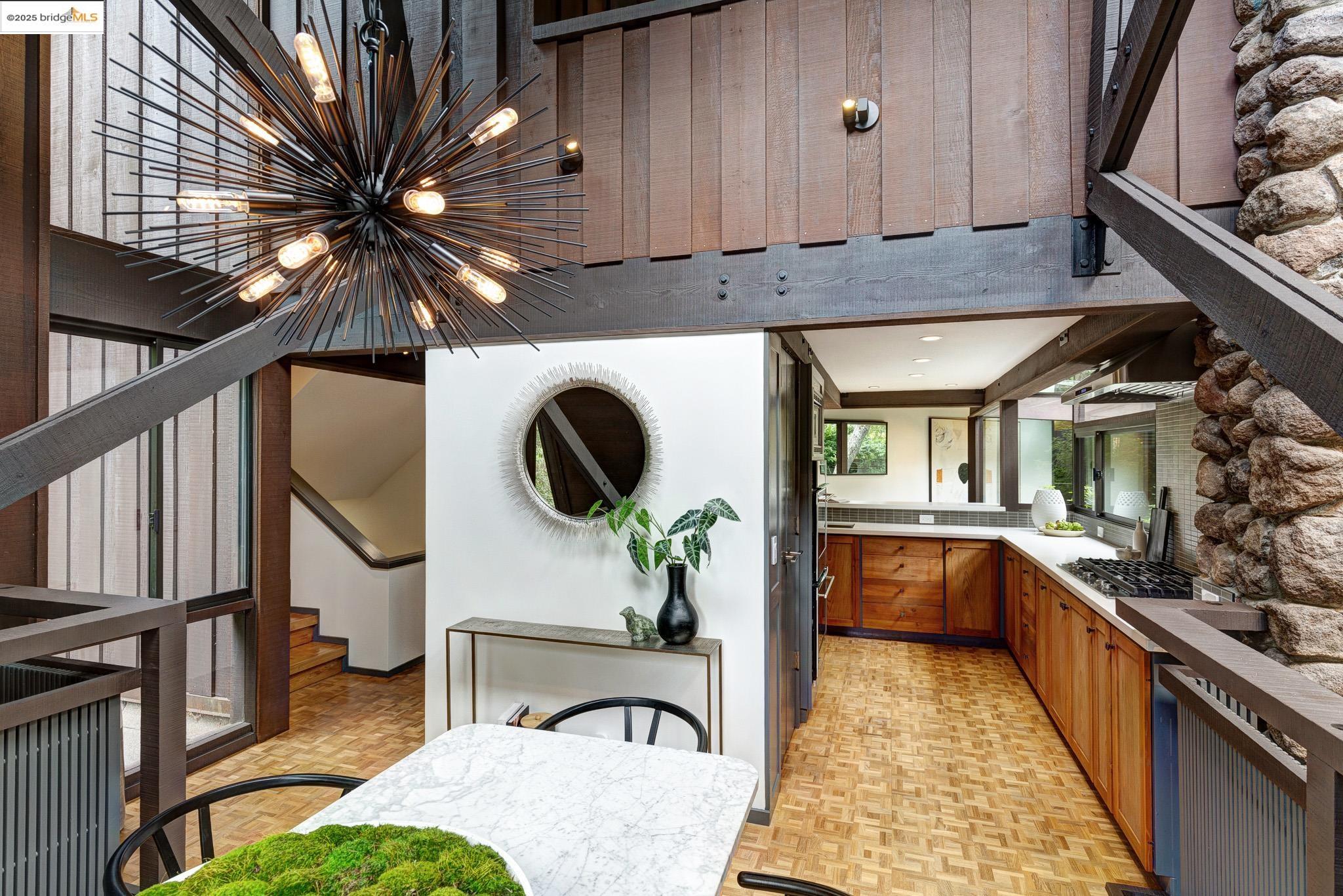 252 The Uplands, Berkeley