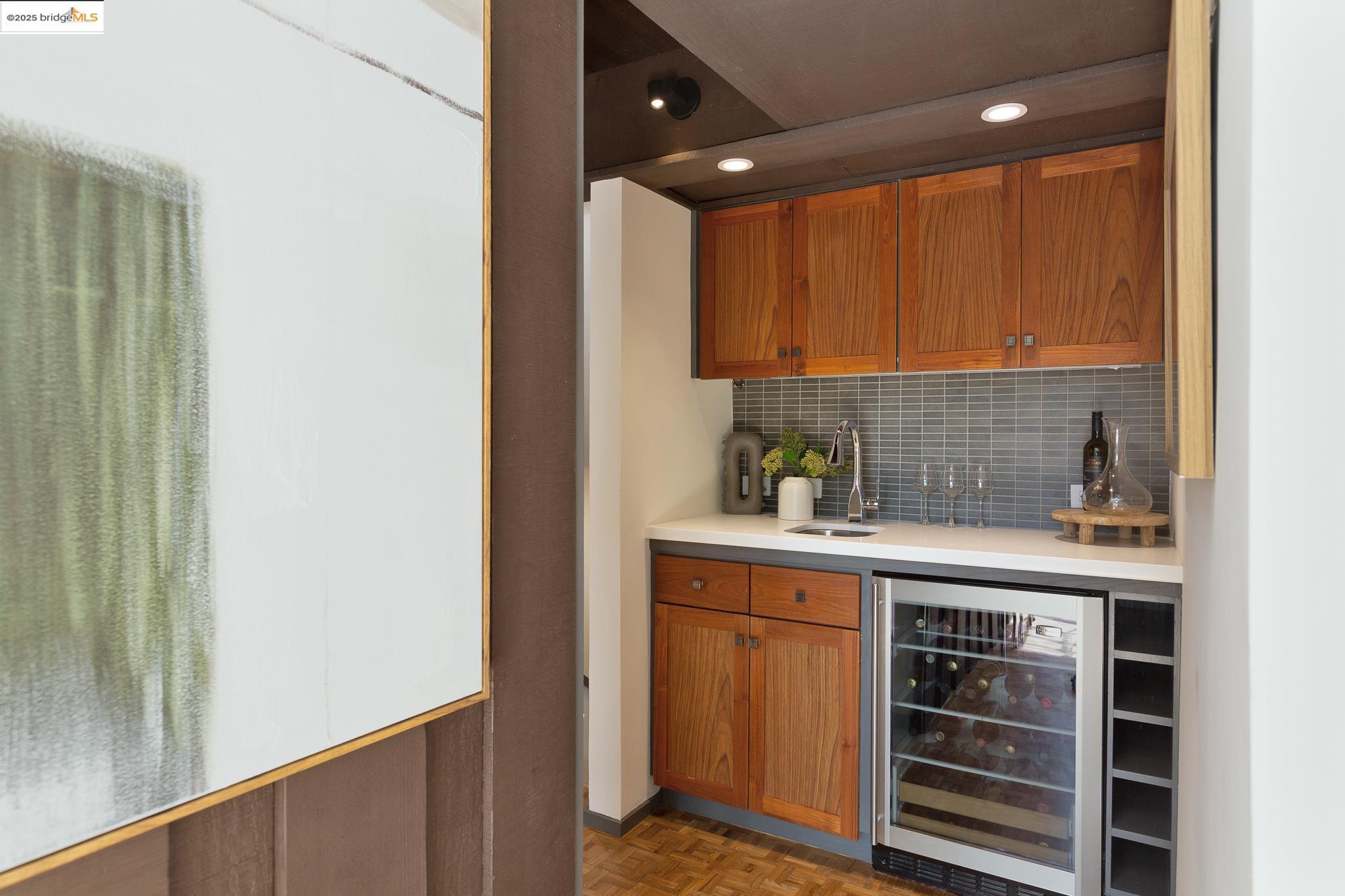 252 The Uplands, Berkeley