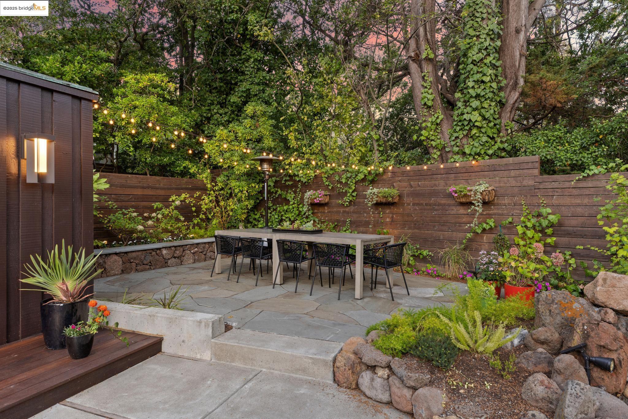 252 The Uplands, Berkeley