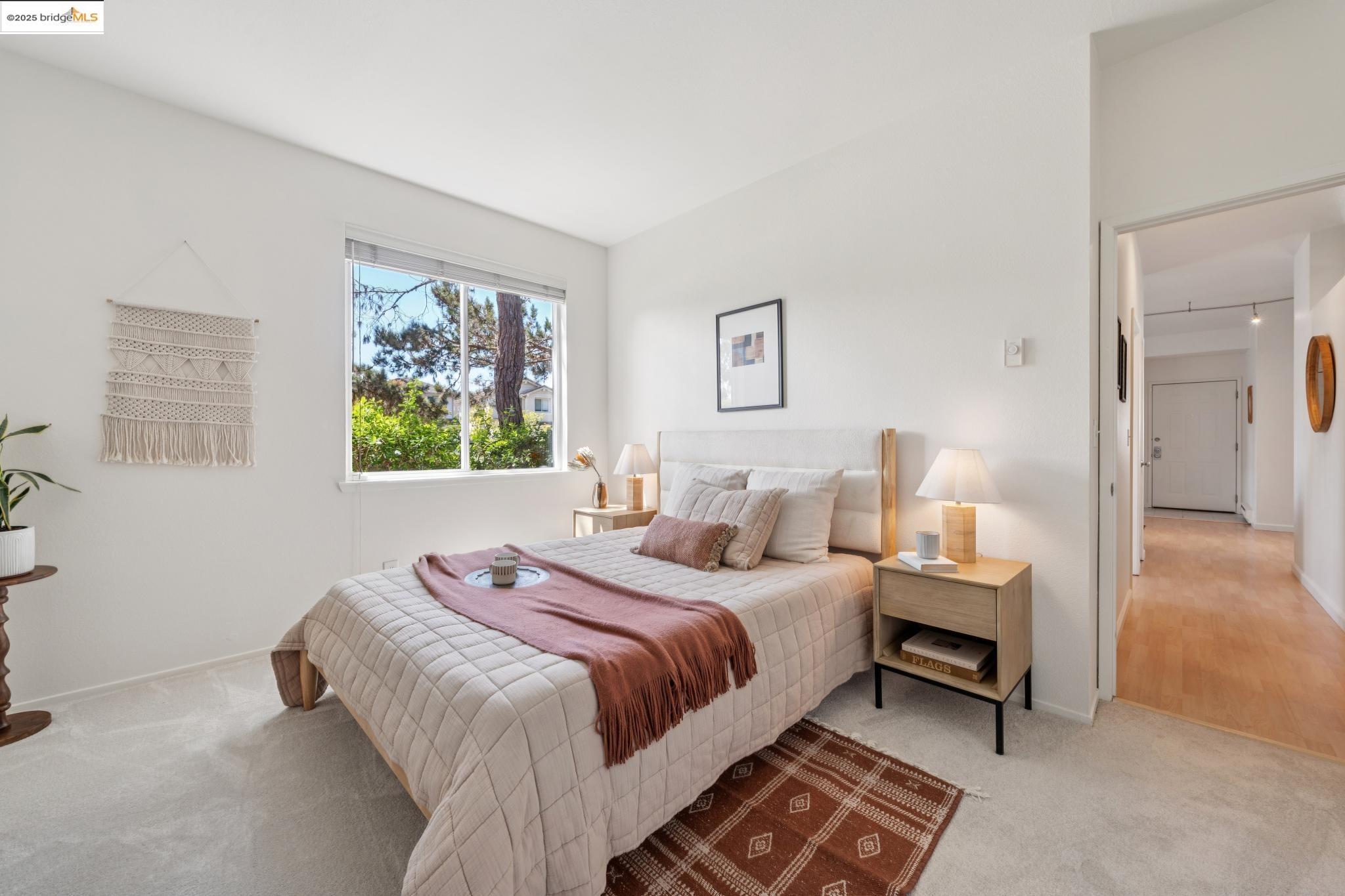 27 Bayside Ct