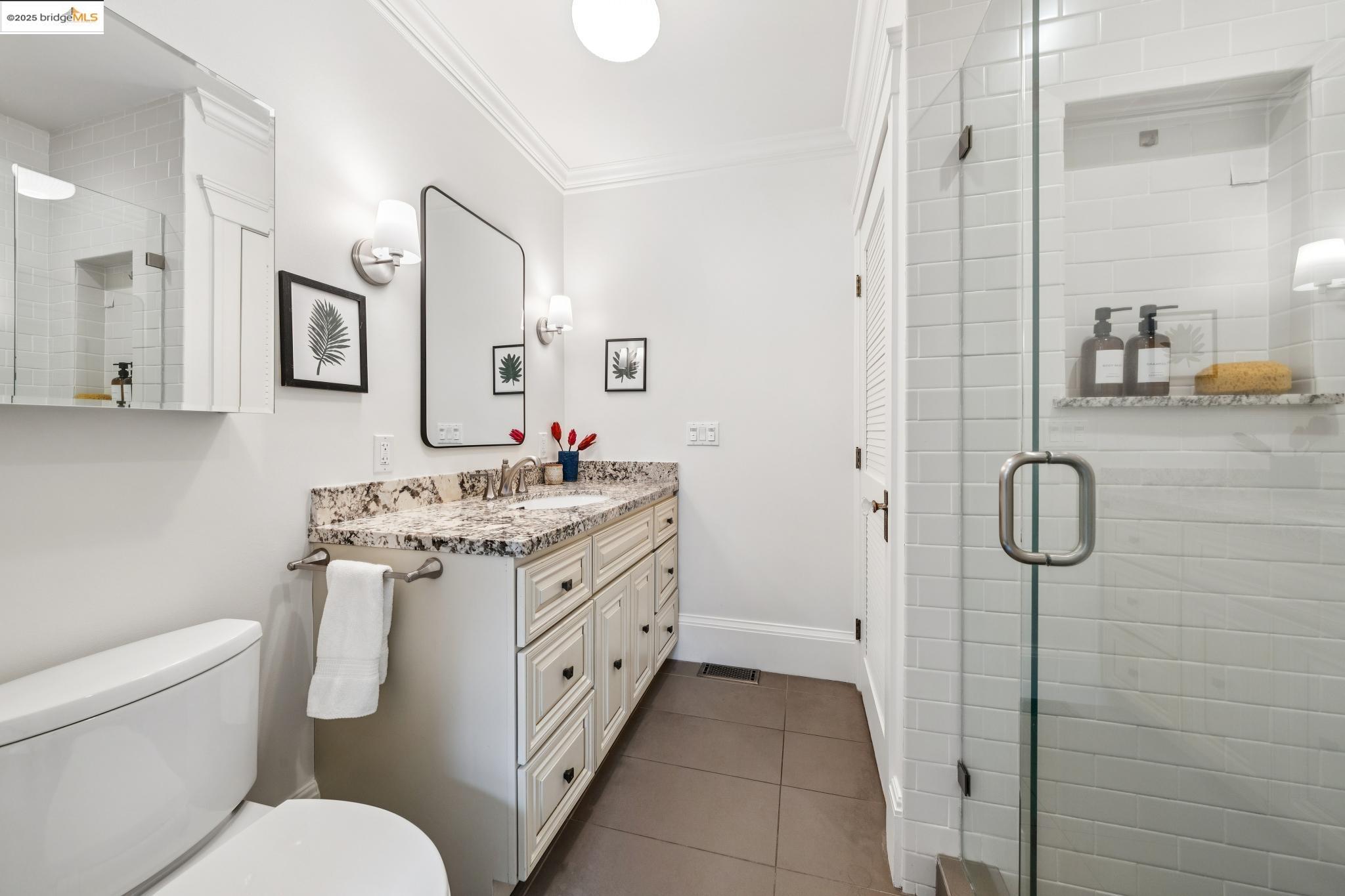 1107 Wellington St, Oakland