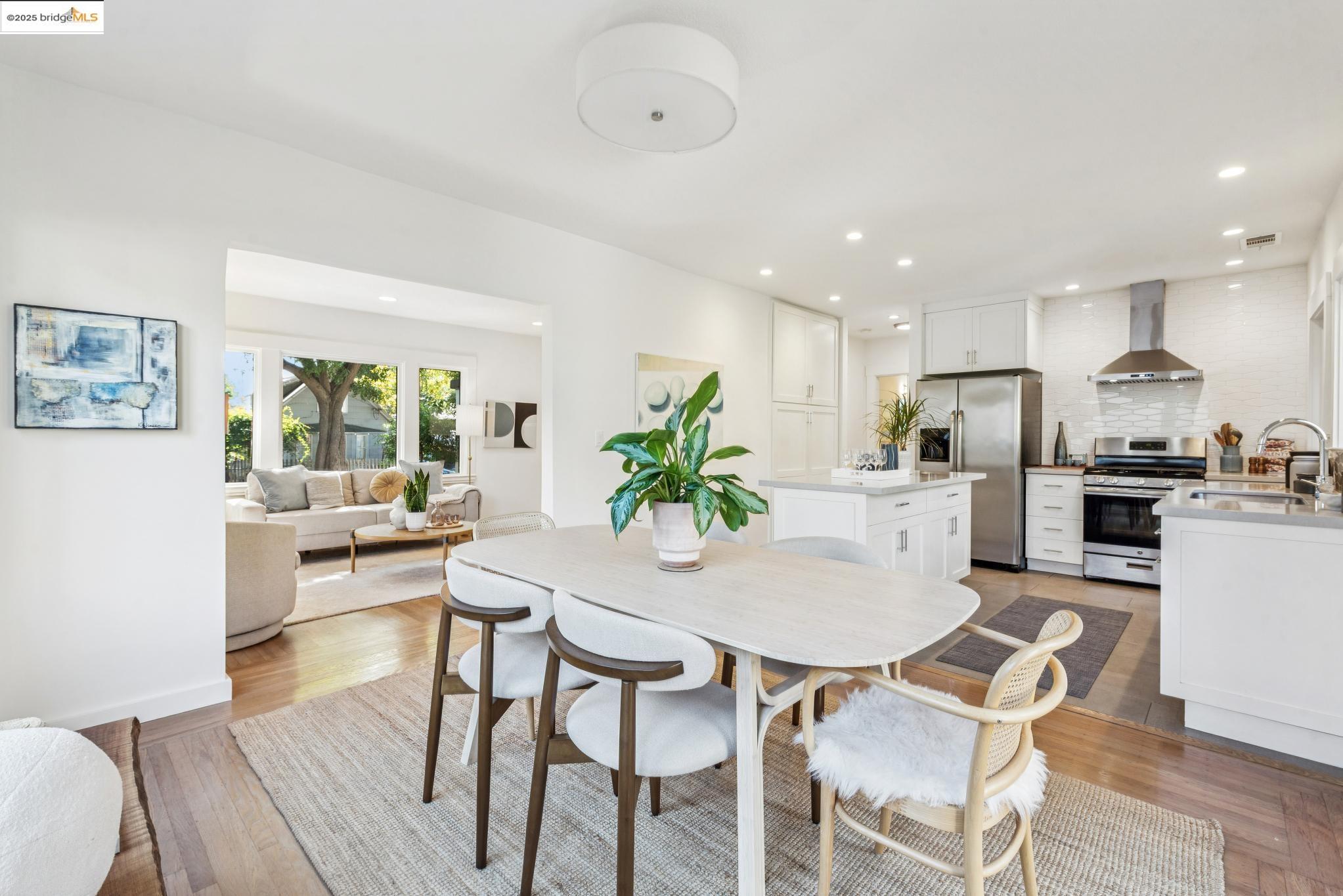 468 60th St, Oakland