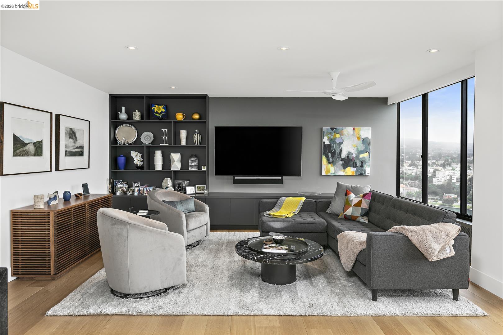 565 Bellevue Ave. # 1701