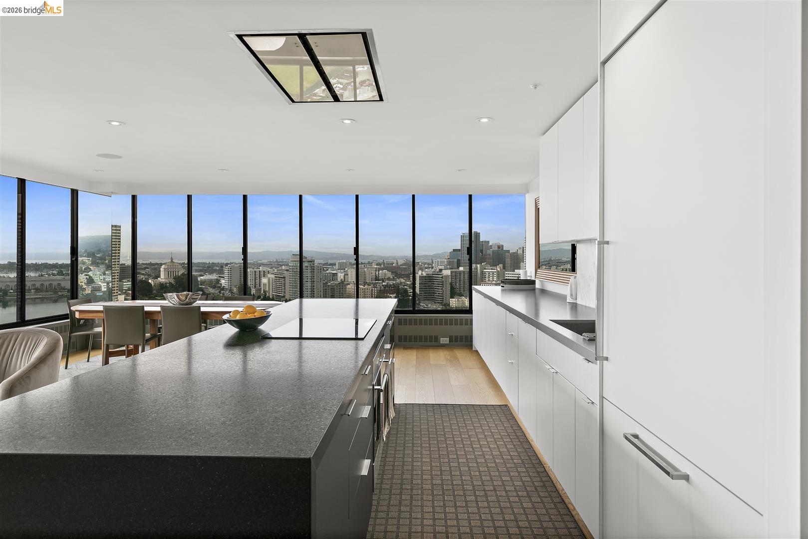 565 Bellevue Ave. # 1701