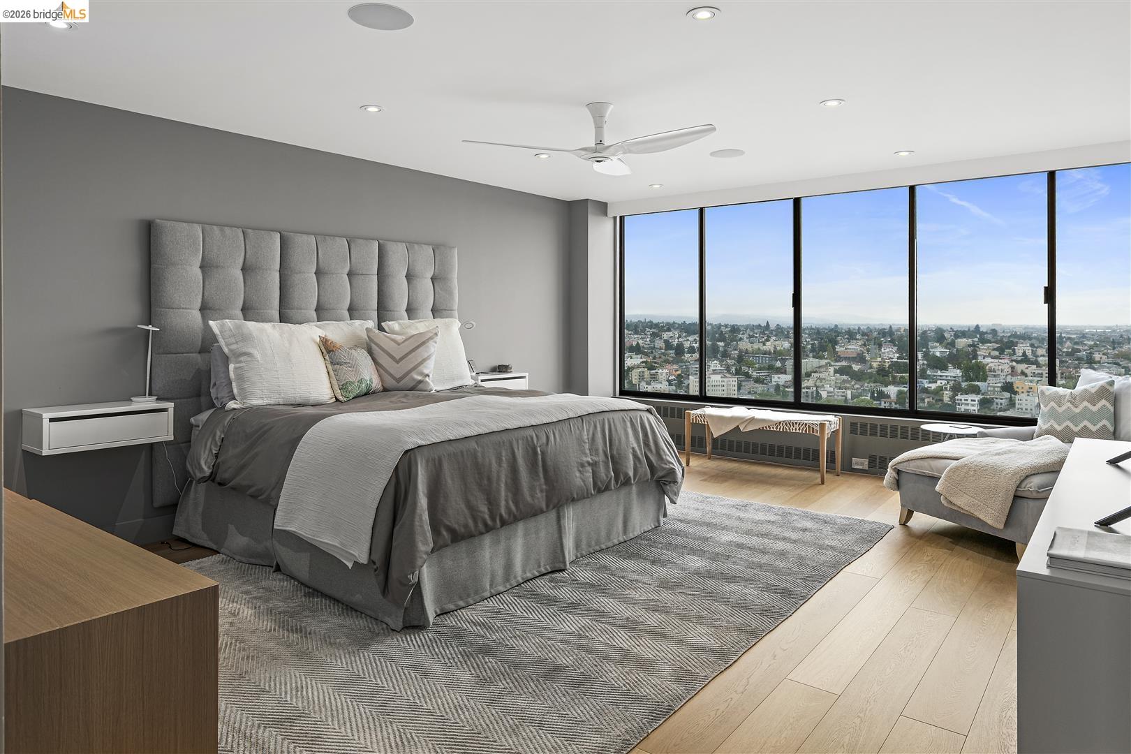 565 Bellevue Ave. # 1701