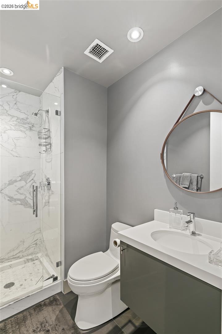 565 Bellevue Ave. # 1701