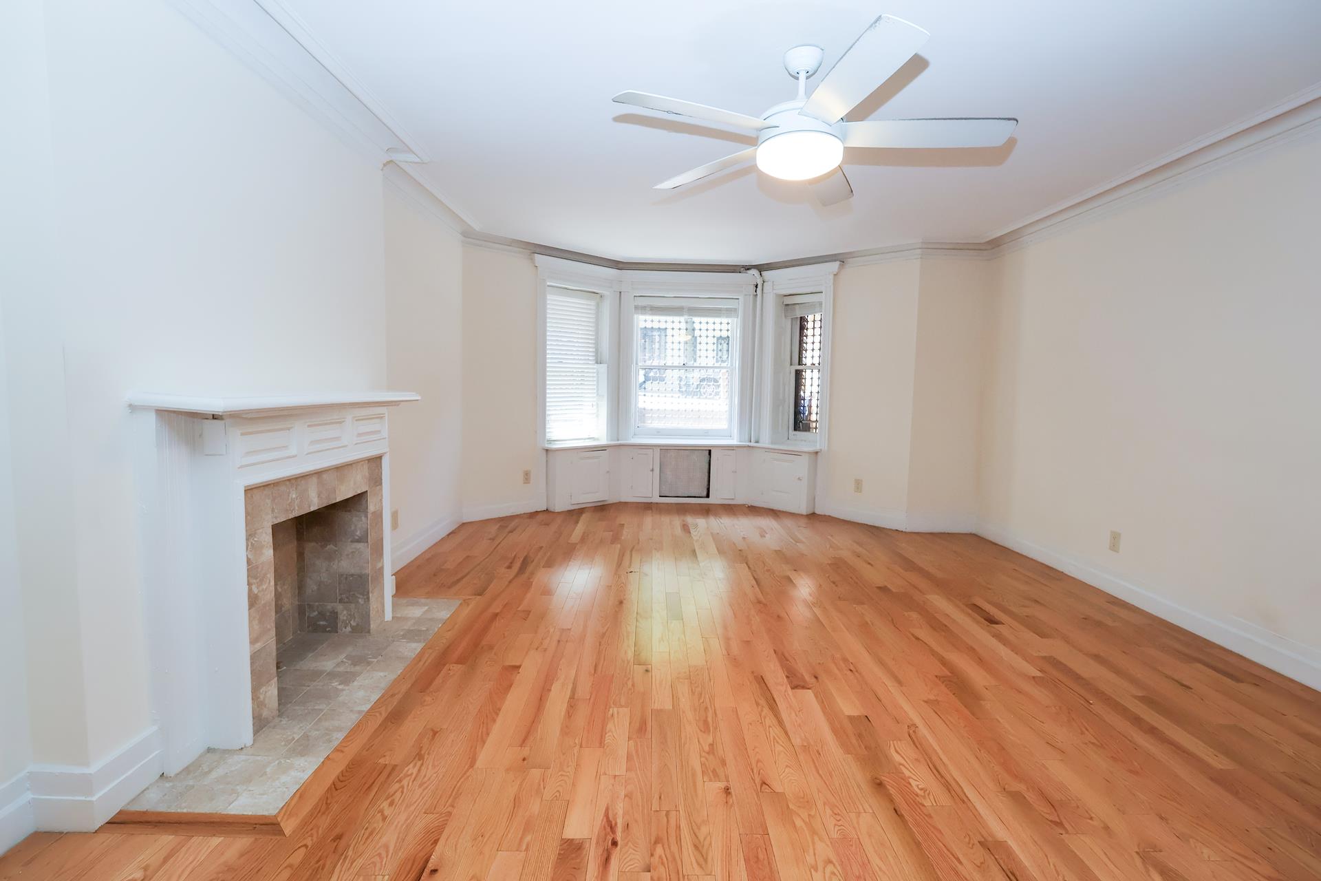 853 CARROLL Street STUDIO