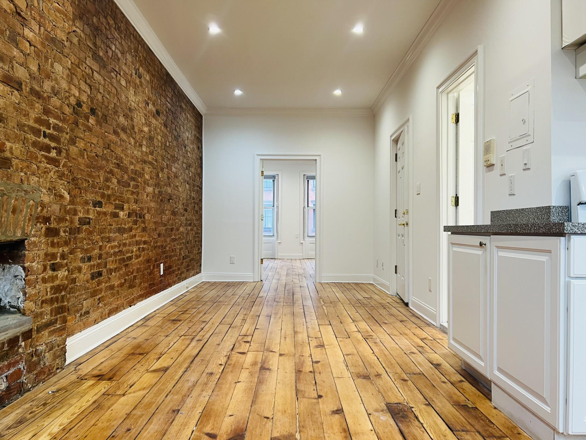 375 SACKETT Street 2